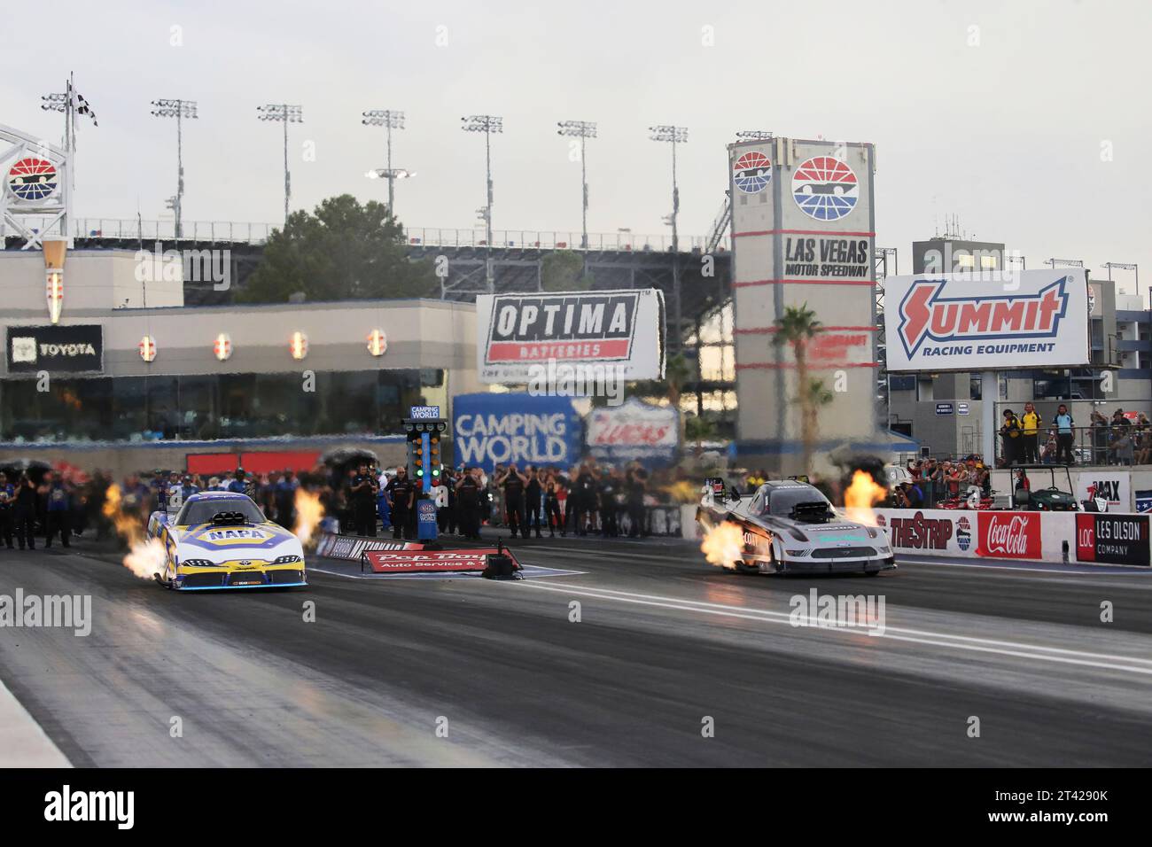 LAS VEGAS, NV - OCTOBER 27: Ron Capps (1 FC) NAPA Auto Parts NHRA Funny ...
