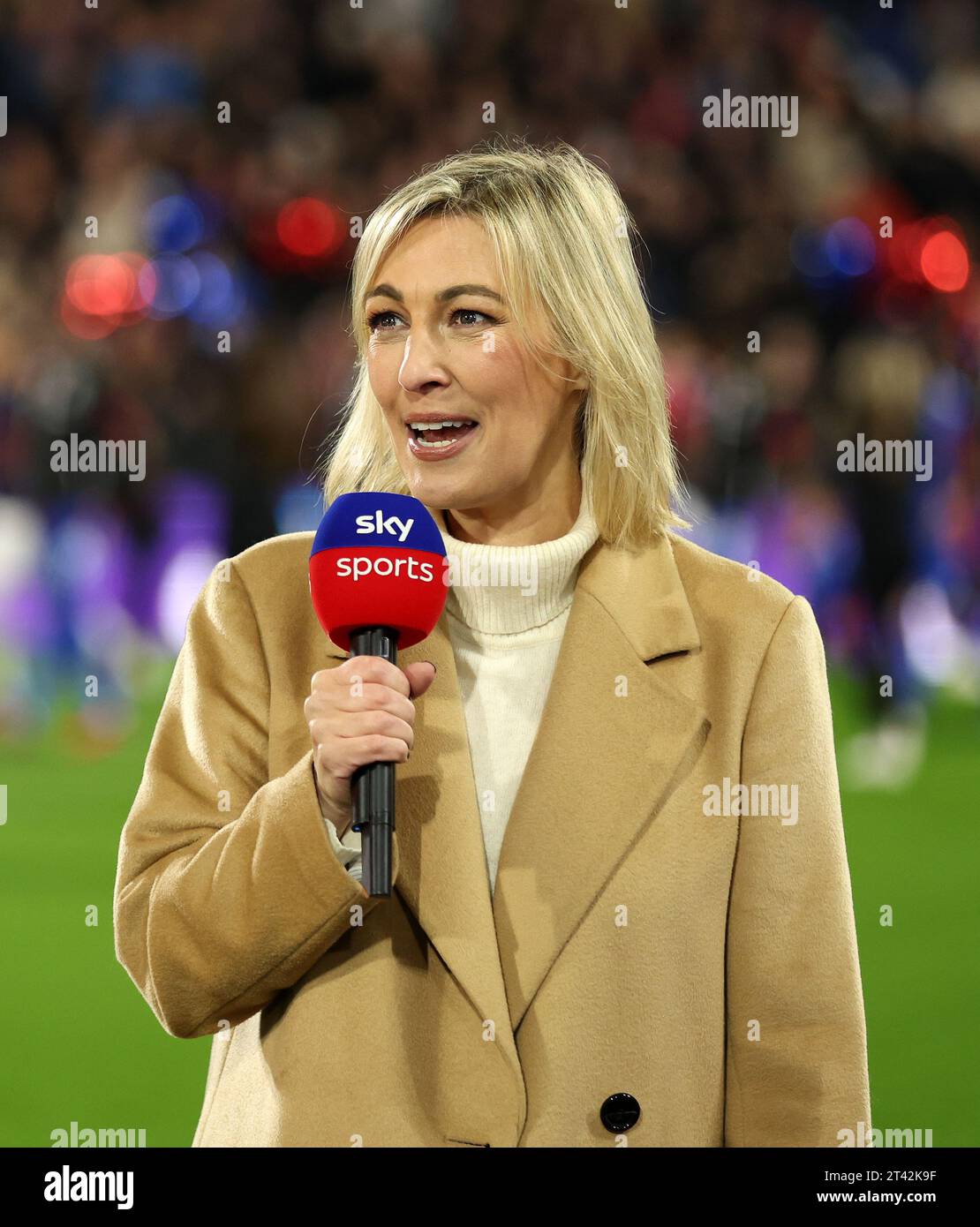 London, UK. 27th Oct, 2023. Sky presenter Kelly Cates during the Premier League match at Selhurst Park, London. Picture credit should read: David Klein/Sportimage Credit: Sportimage Ltd/Alamy Live News Stock Photo