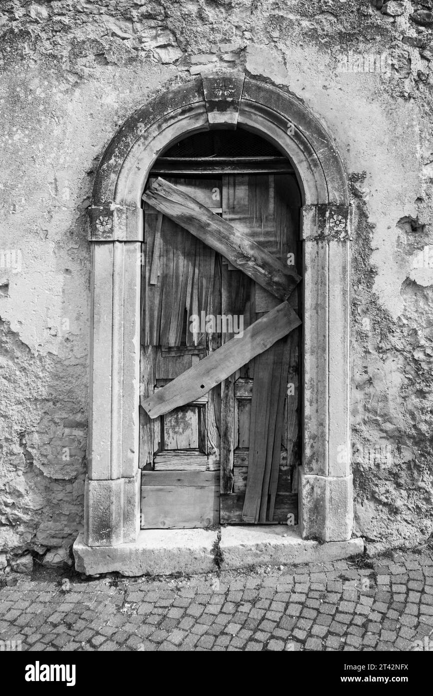 Old closed door interior Black and White Stock Photos & Images - Alamy