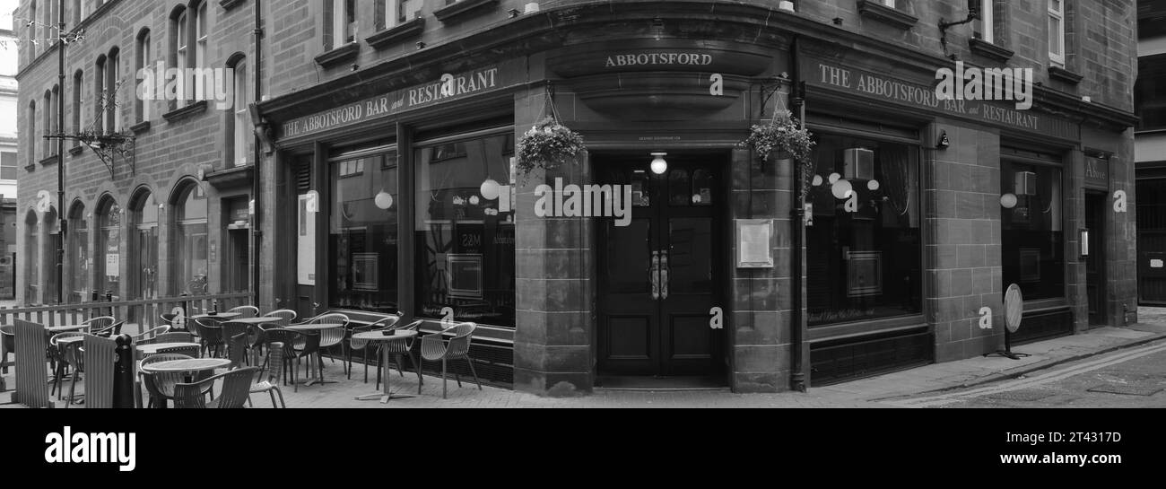 Rose street edinburgh Black and White Stock Photos & Images Alamy