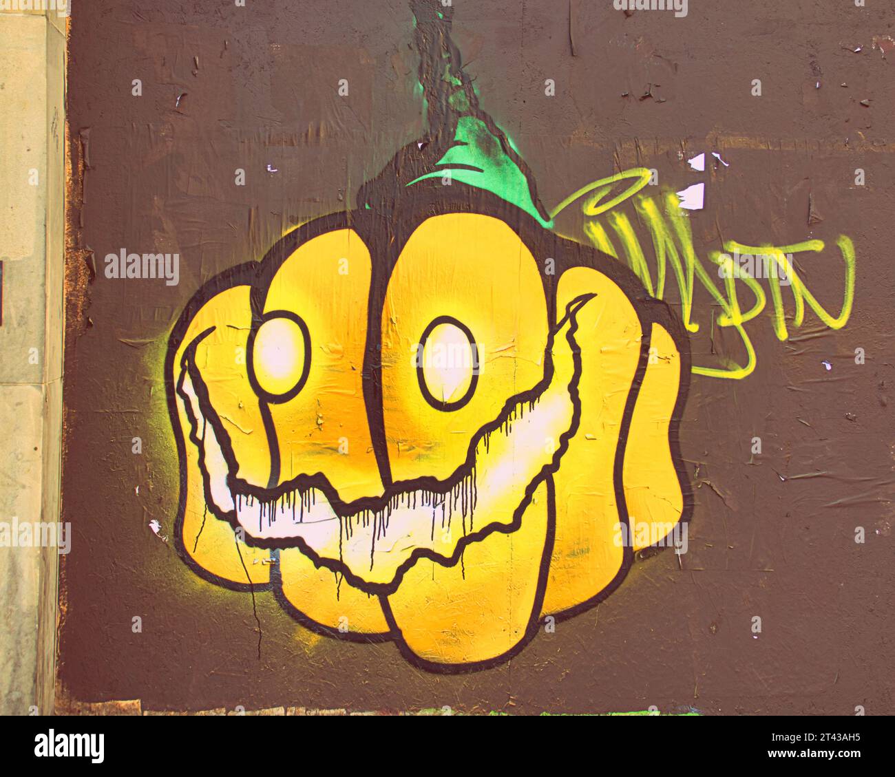 Glasgow, Scotland, UK. 28h October, 2023. Halloween  signs in the city  centre ahead of the event. Credit Gerard Ferry/Alamy Live News Stock Photo