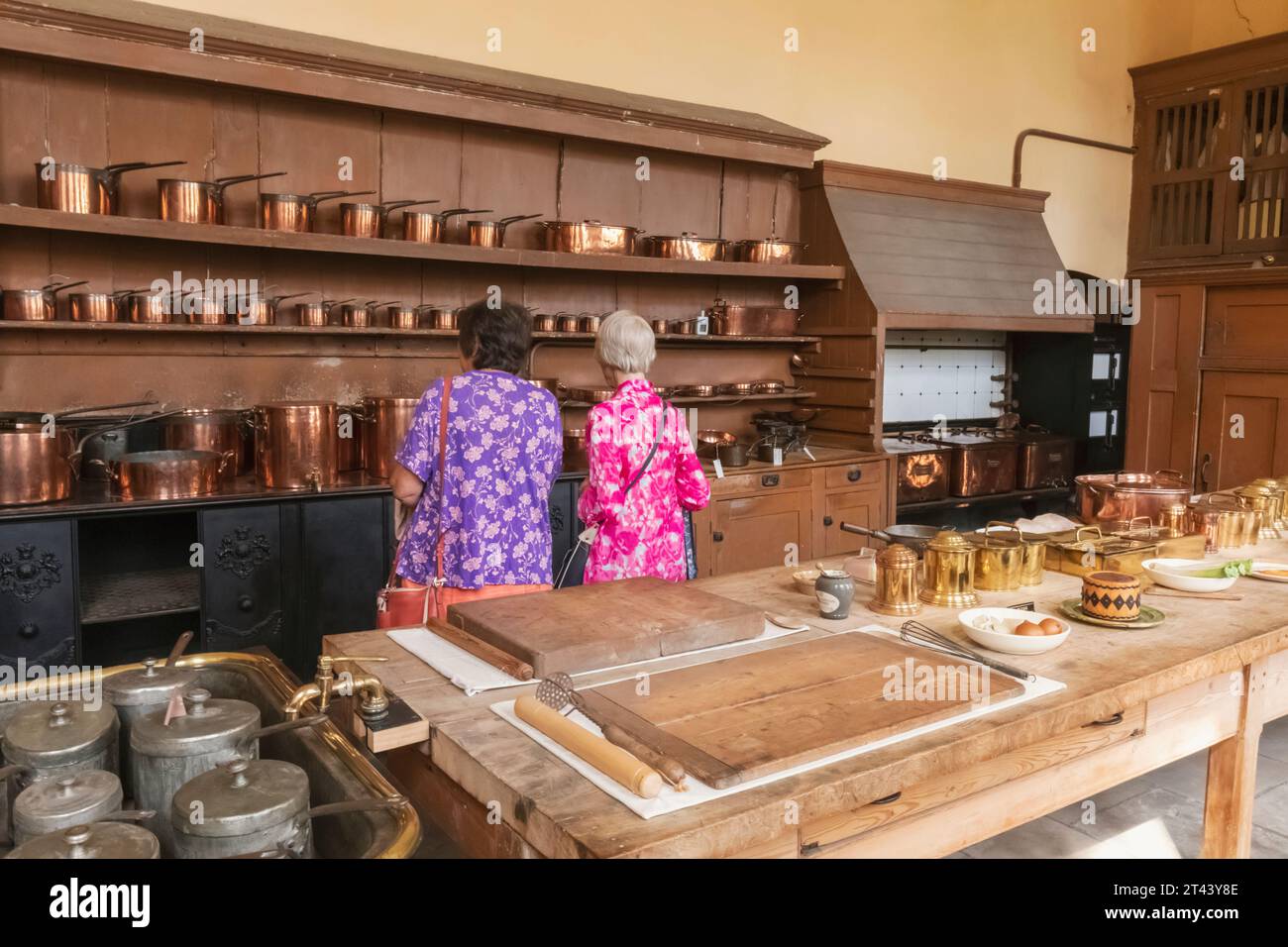 Petworth kitchen hires stock photography and images Alamy