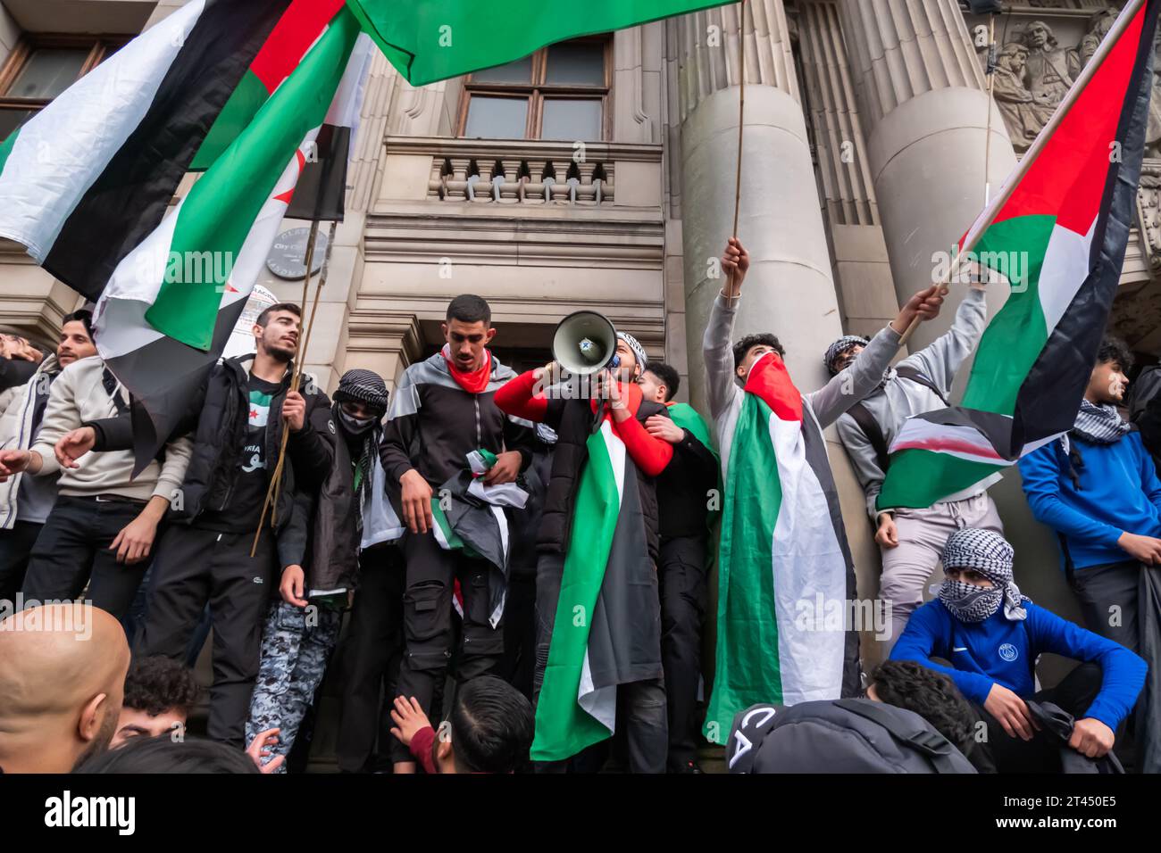 Glasgow, Scotland, UK. 28th October, 2023. People supporting Palestine