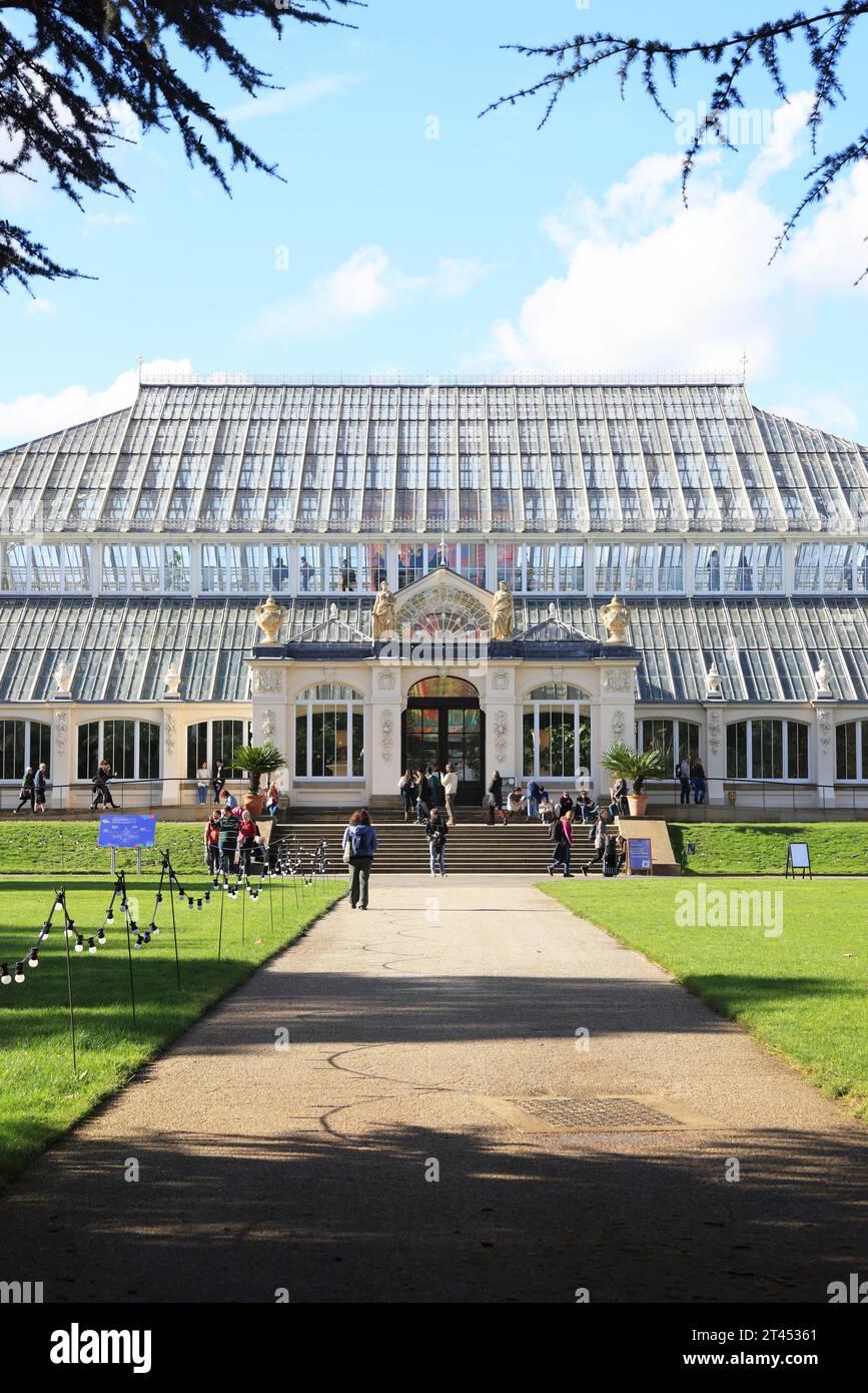 The Temperate House, opened in 1863 and a Grade 1 listed & iconic showhouse for Kew Garden's largest plants from the world's temperate zones, London. Stock Photo