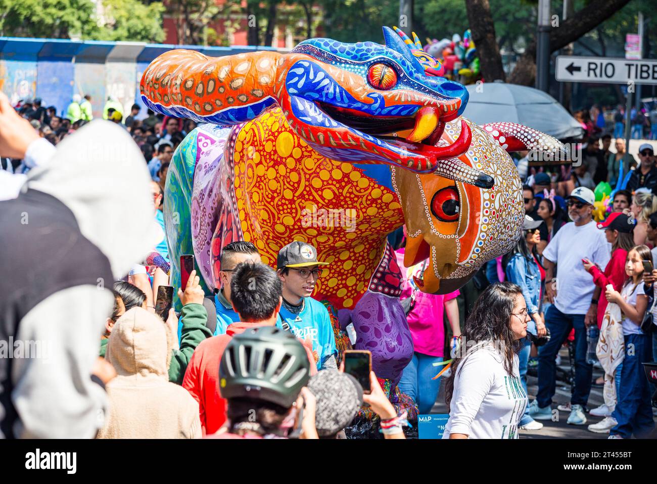 Mexico City Mexico October 21 2023 Alebrijes Parade Desfile De mexico-city-mexico-october-21-2023-alebrijes-parade-desfile-de