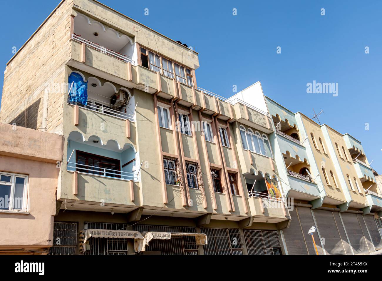 Old turkish houses hi-res stock photography and images - Alamy