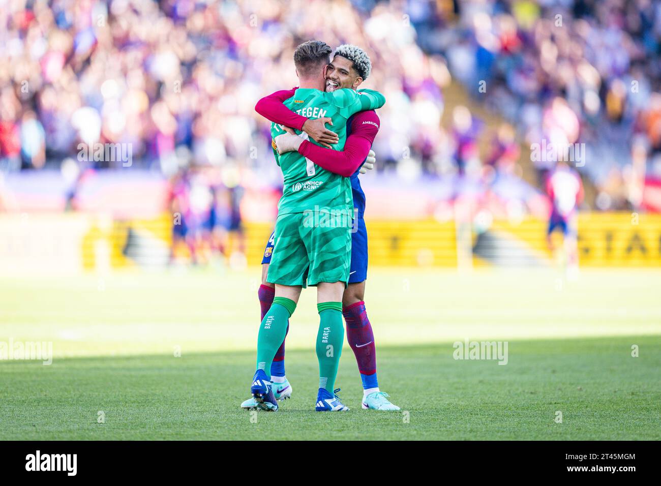 Barcelona, Spain. 28th Oct, 2023. Marc Andre Ter Stegen (Barcelona) (L) and Ronald Araujo (Barcelona) (R) celebrate a goal during the football match of Spanish championship La Liga EA Sports between Barcelona vs Real Madrid, better known as El Clasico, played at Olimpico de Montjuic stadium. Final score: Barcelona 1 : 2 Real Madrid (Photo by Alberto Gardin/SOPA Images/Sipa USA) Credit: Sipa USA/Alamy Live News Stock Photo