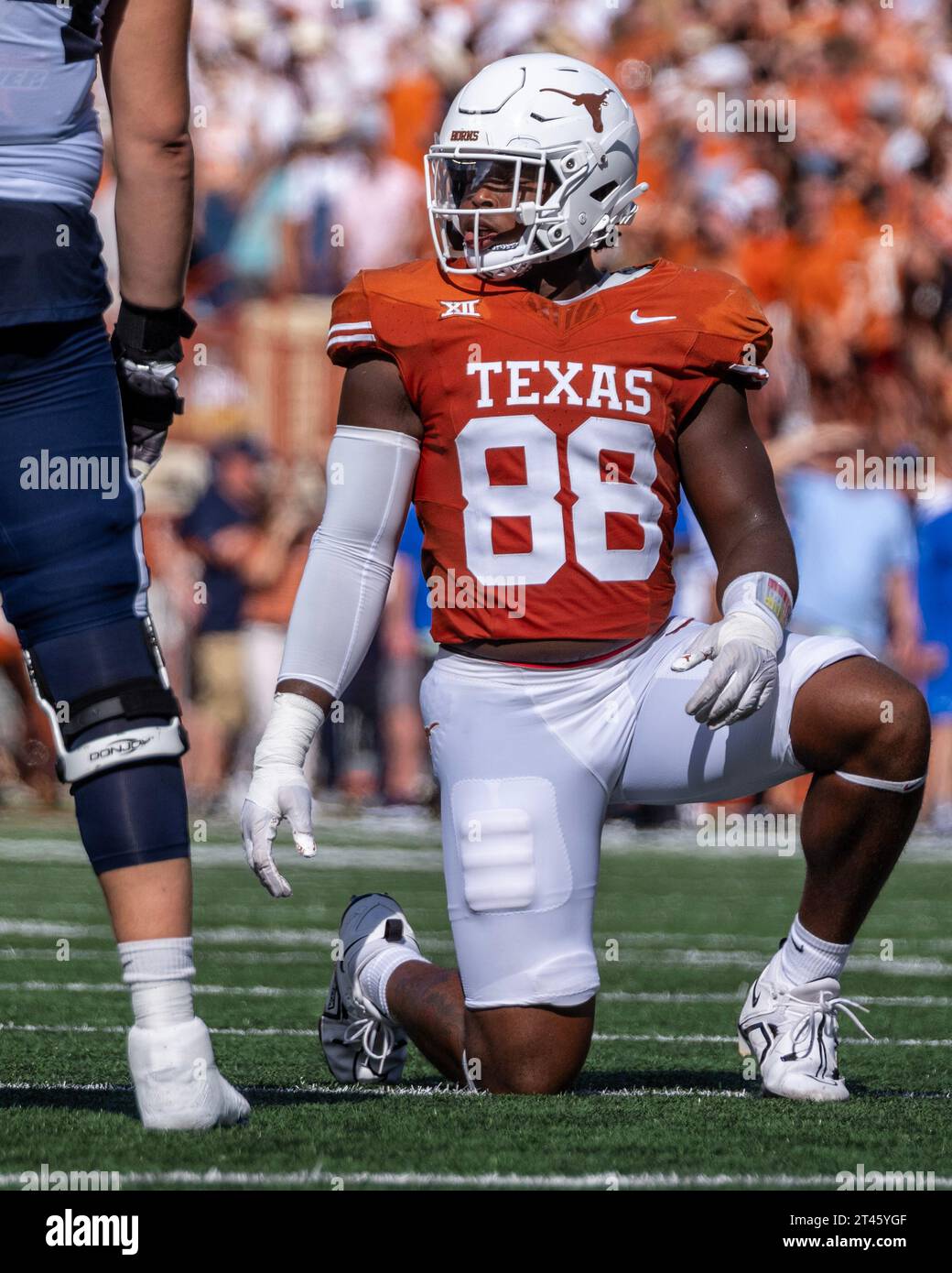 Oct 28, 2023. Barryn Sorrell #88 Of The Texas Longhorns In Action Vs ...