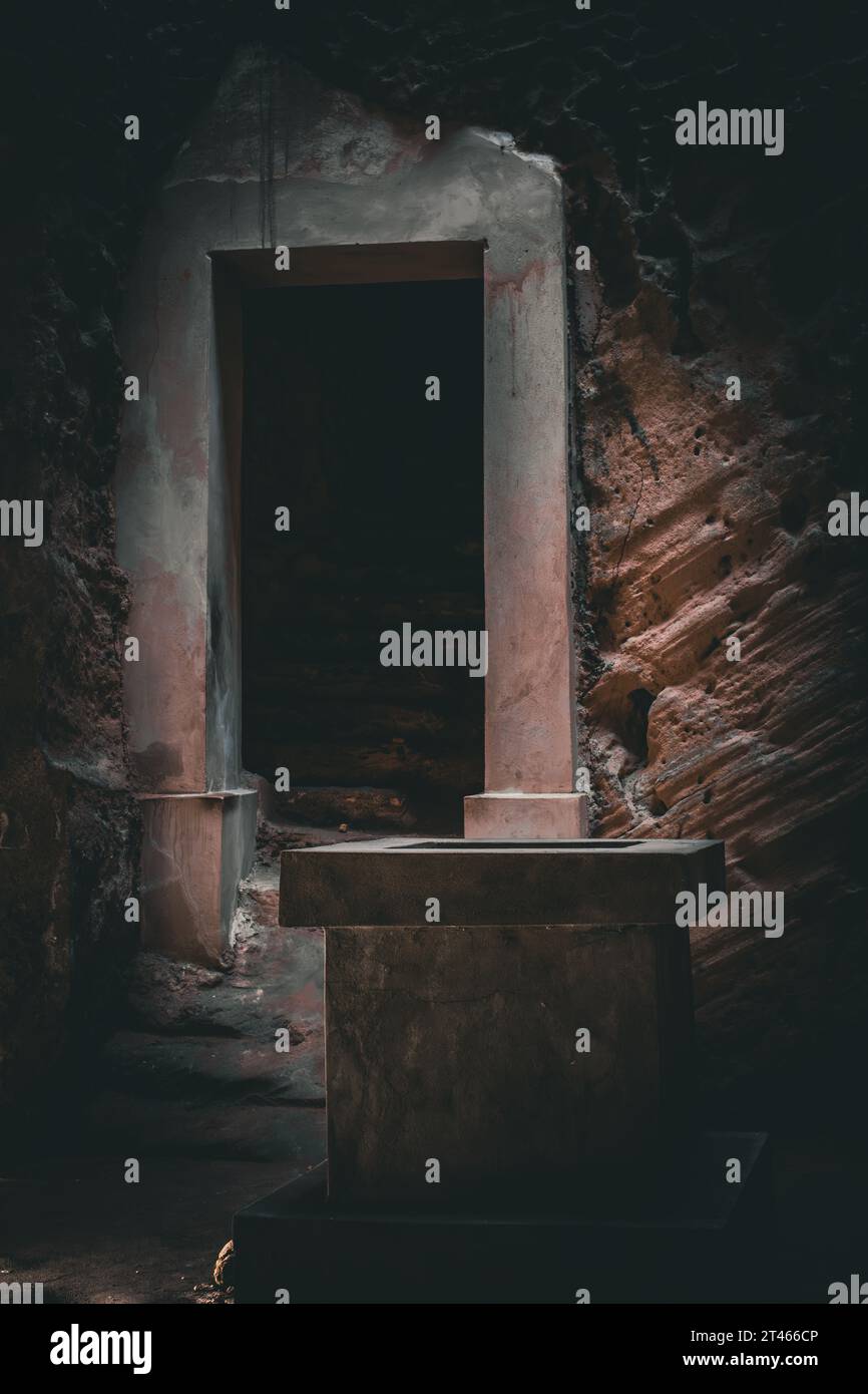 A solitary entrance leading to one of the many burial chambers within the catacombs Stock Photo
