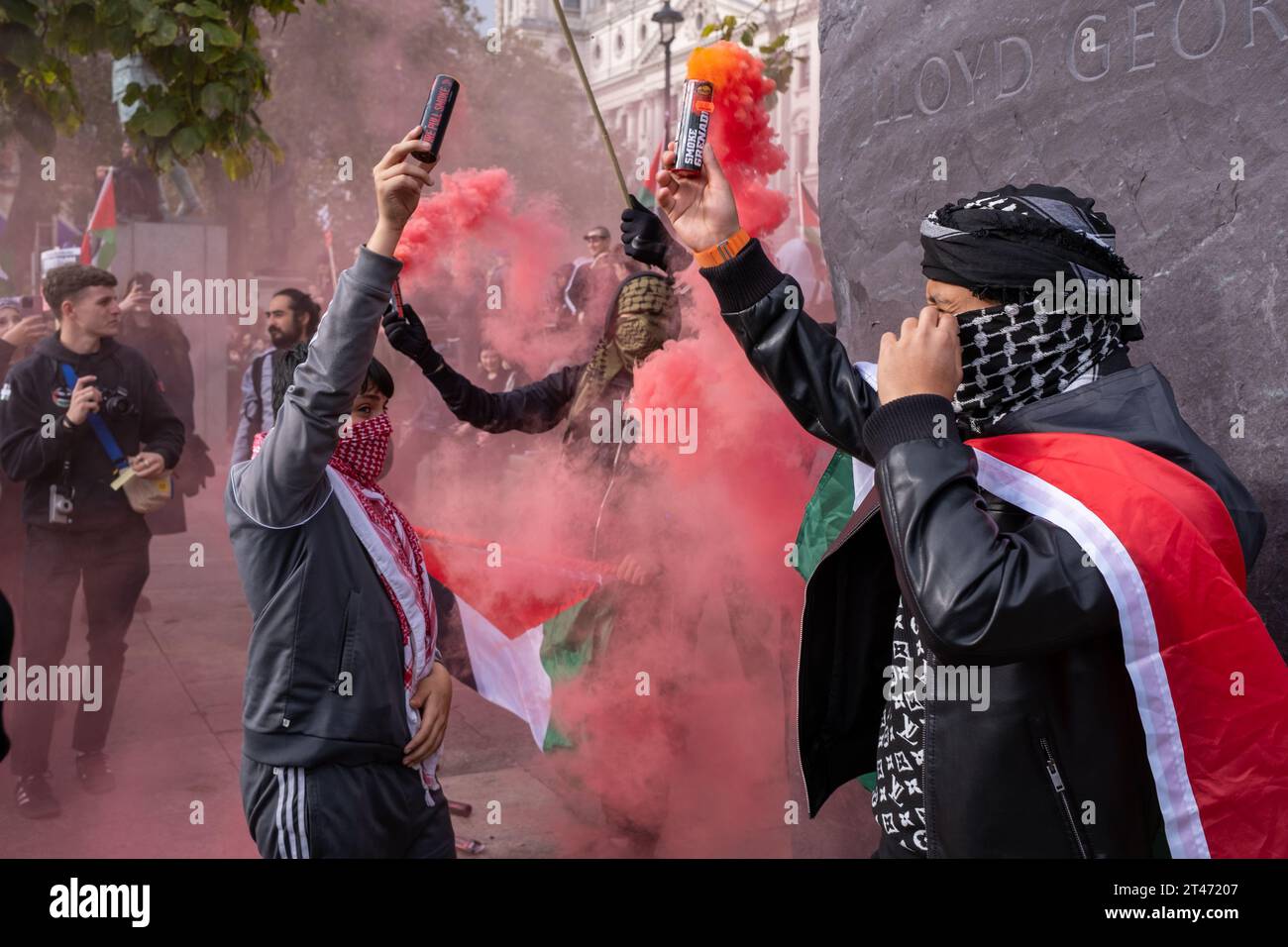 March For Palestine, London, 28th October 2023 Stock Photo - Alamy