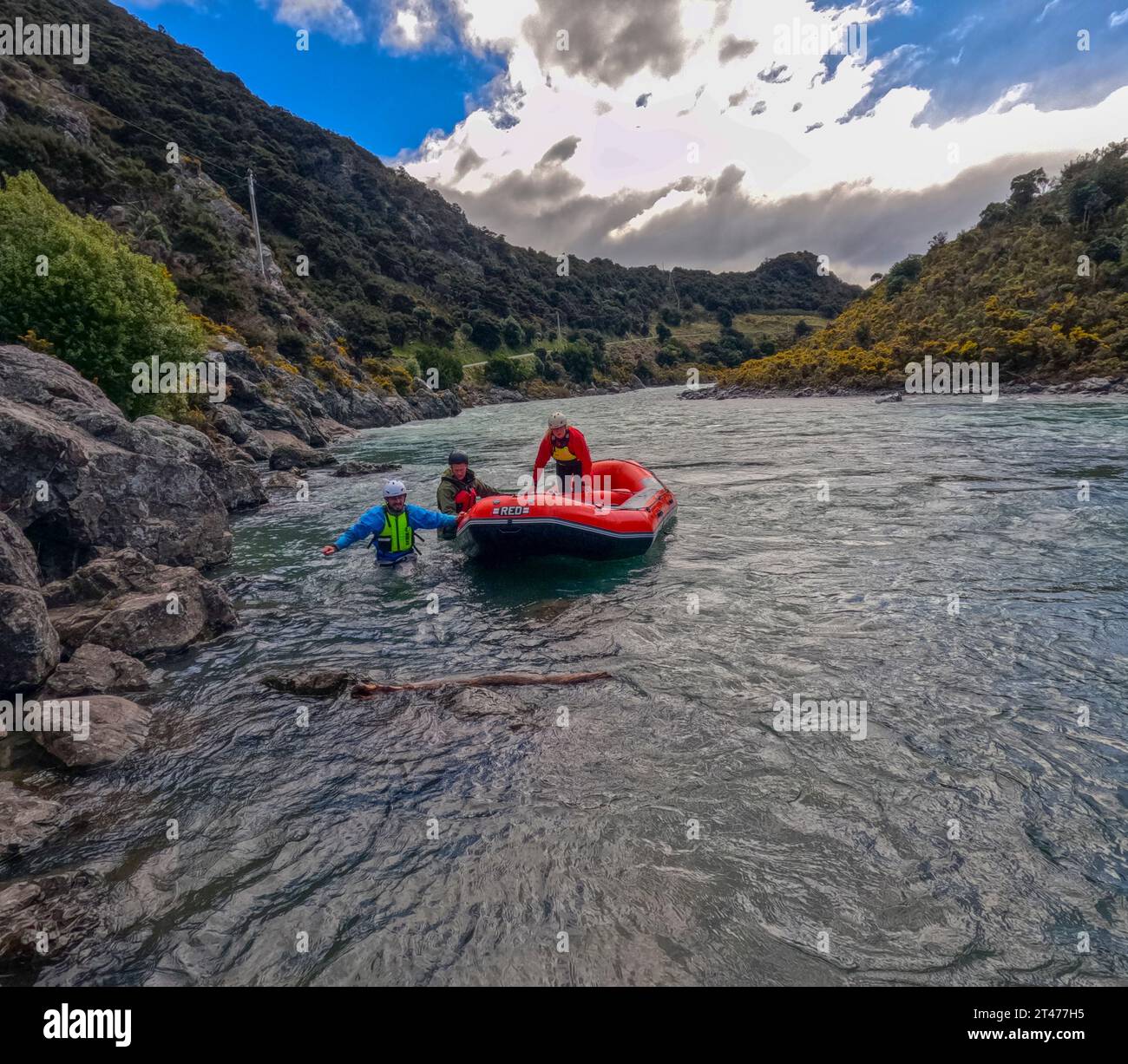 The Hurunui River is the fourth largest of the four principal rivers in north Canterbury New Zealand, with a catchment area of 2,670 square kilometres Stock Photo