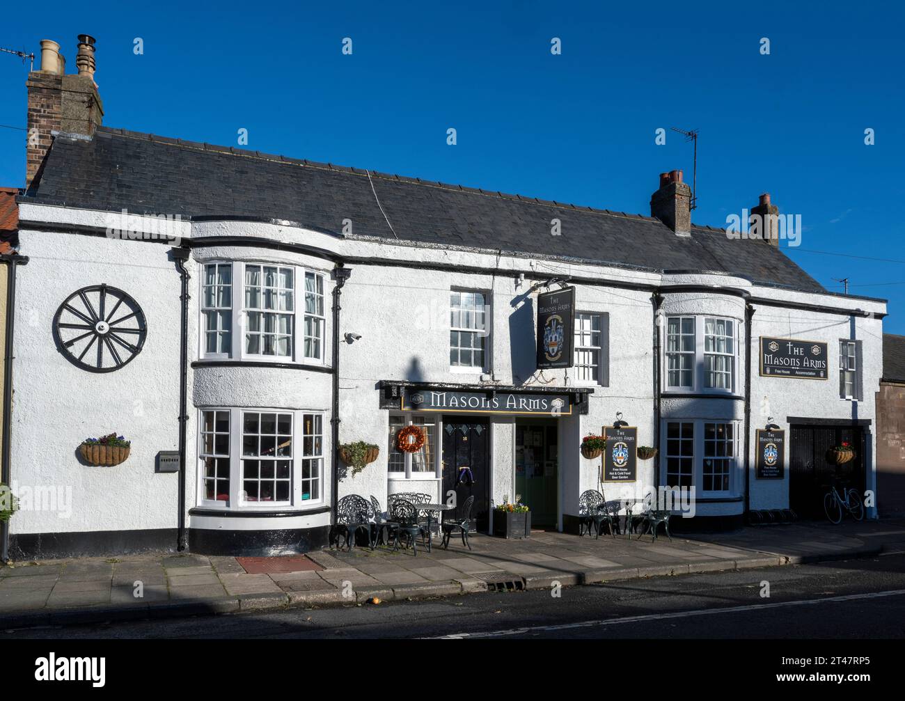 The Masons Arms public house, West Street, Norham, Berwick-upon-Tweed, Northumberland, England, UK Stock Photo