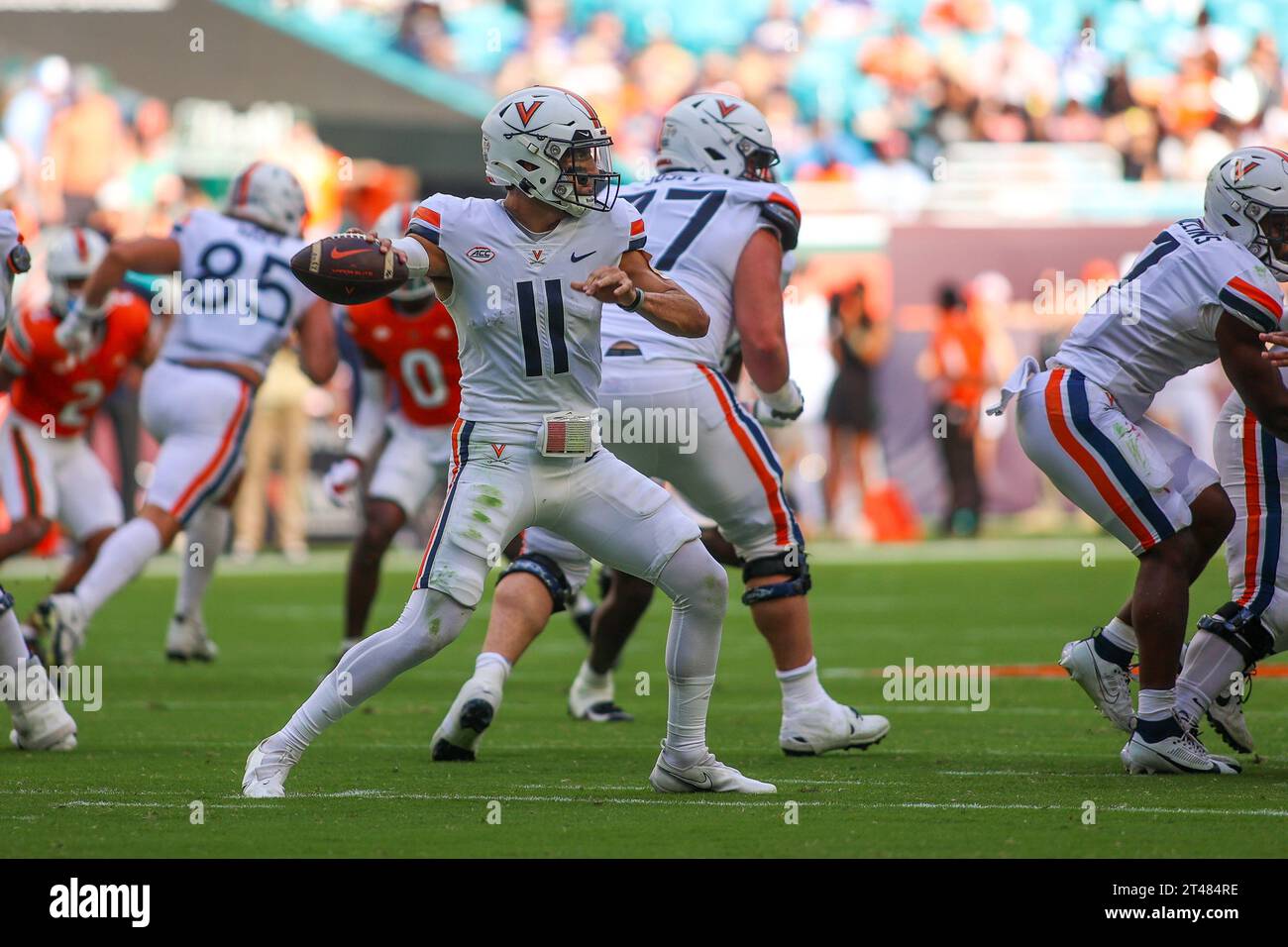 Virginia QB Tony Muskett making a pass @ Miami Hurricanes  v Virginia - ACC, Miami Gardens, Florida, USA 10/28/2023 Photo: Chris Arjoon/Credit Stock Photo