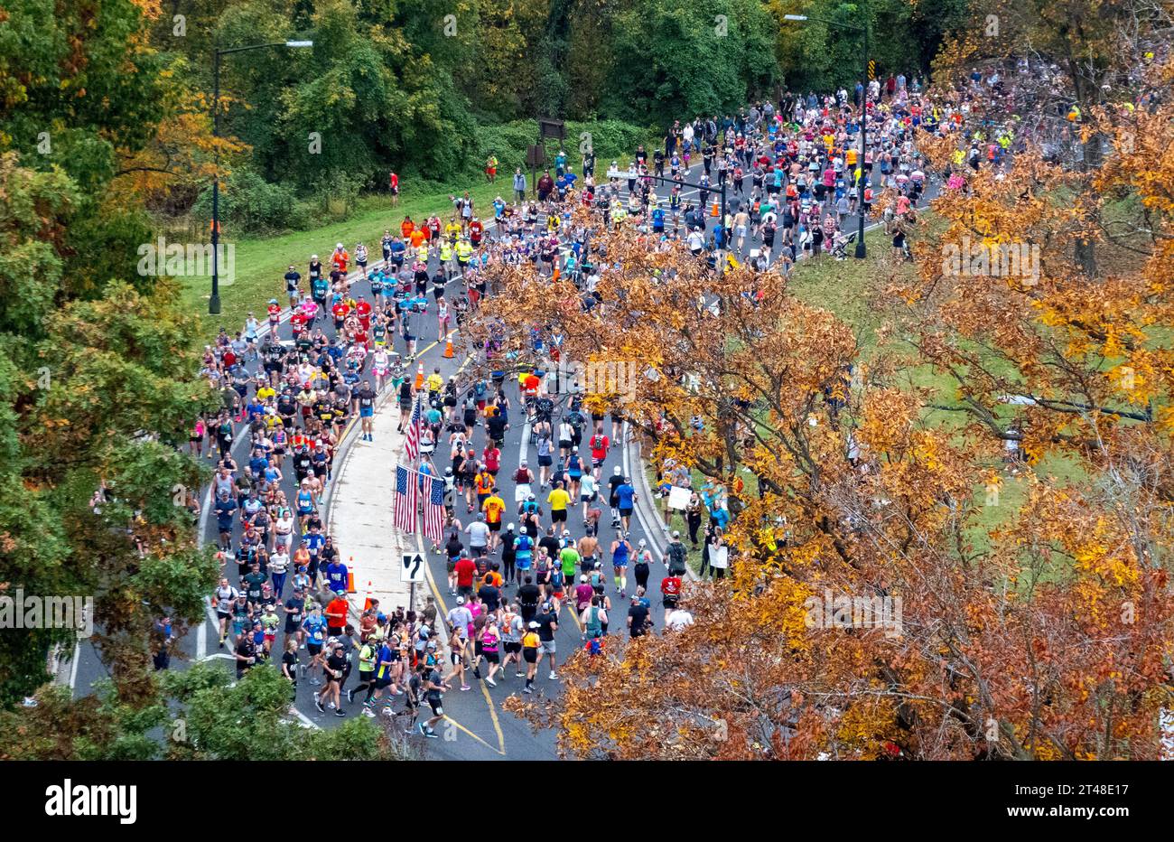 Runners rock creek park washington dc hi-res stock photography and ...