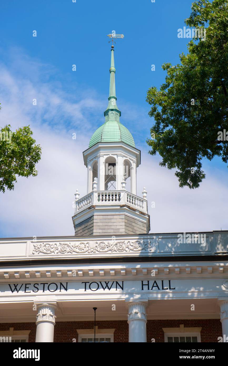 Weston Town Hall at Lanson Park in summer in historic town center of ...