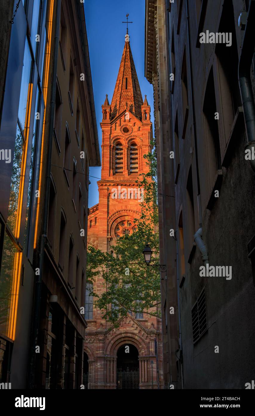 Eglise du temple neuf de strasbourg hires stock photography and images Alamy Eglise du temple neuf de strasbourg hires stock photography and images Alamy