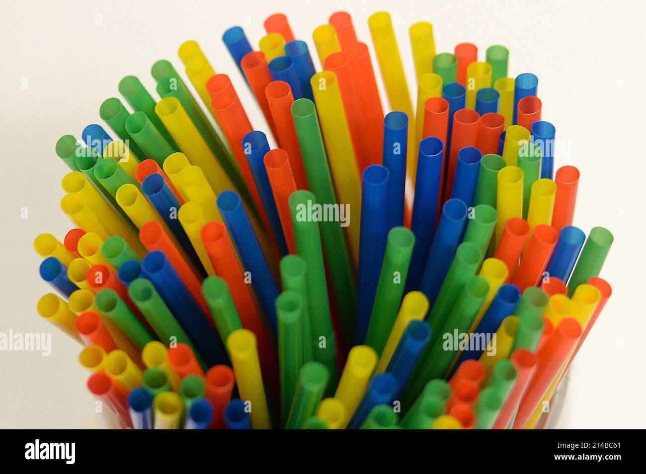 Single use plastics ban hires stock photography and images Alamy