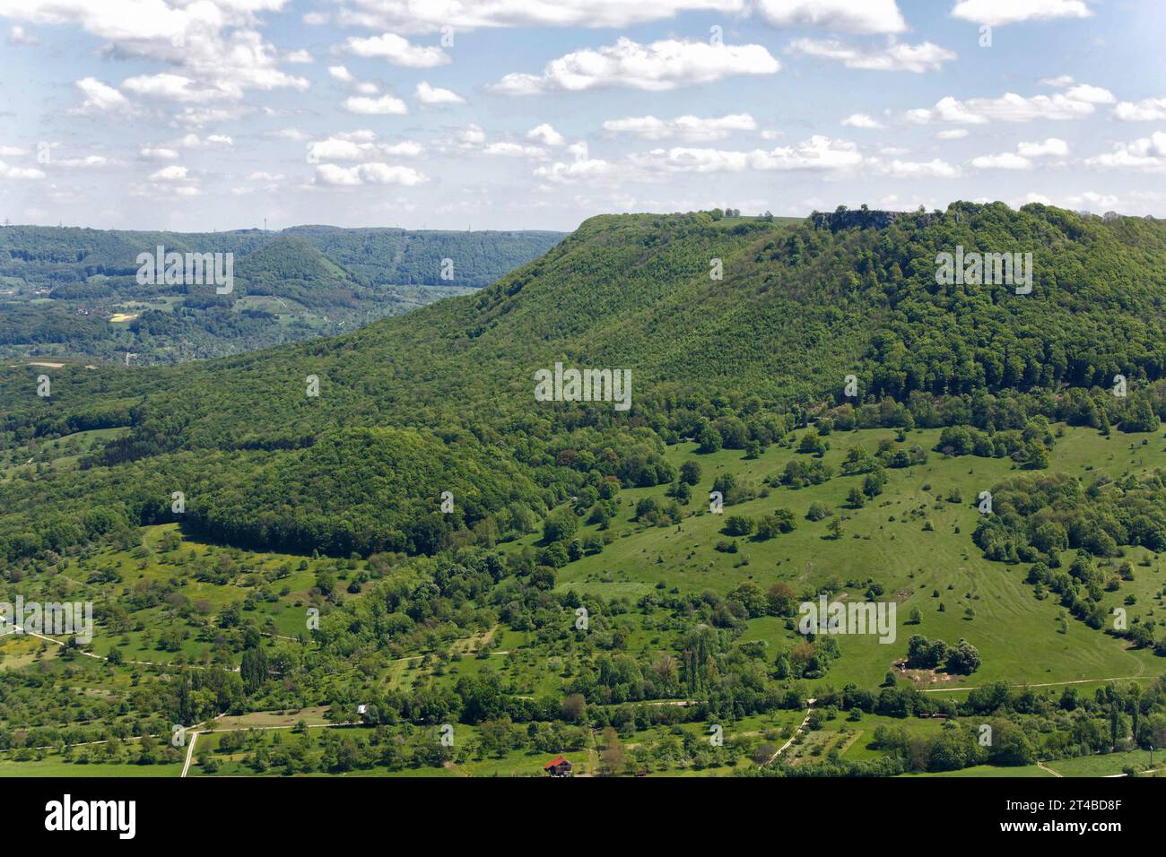 Santral Ridge Central ridge city forest hi-res stock photography and images - Alamy