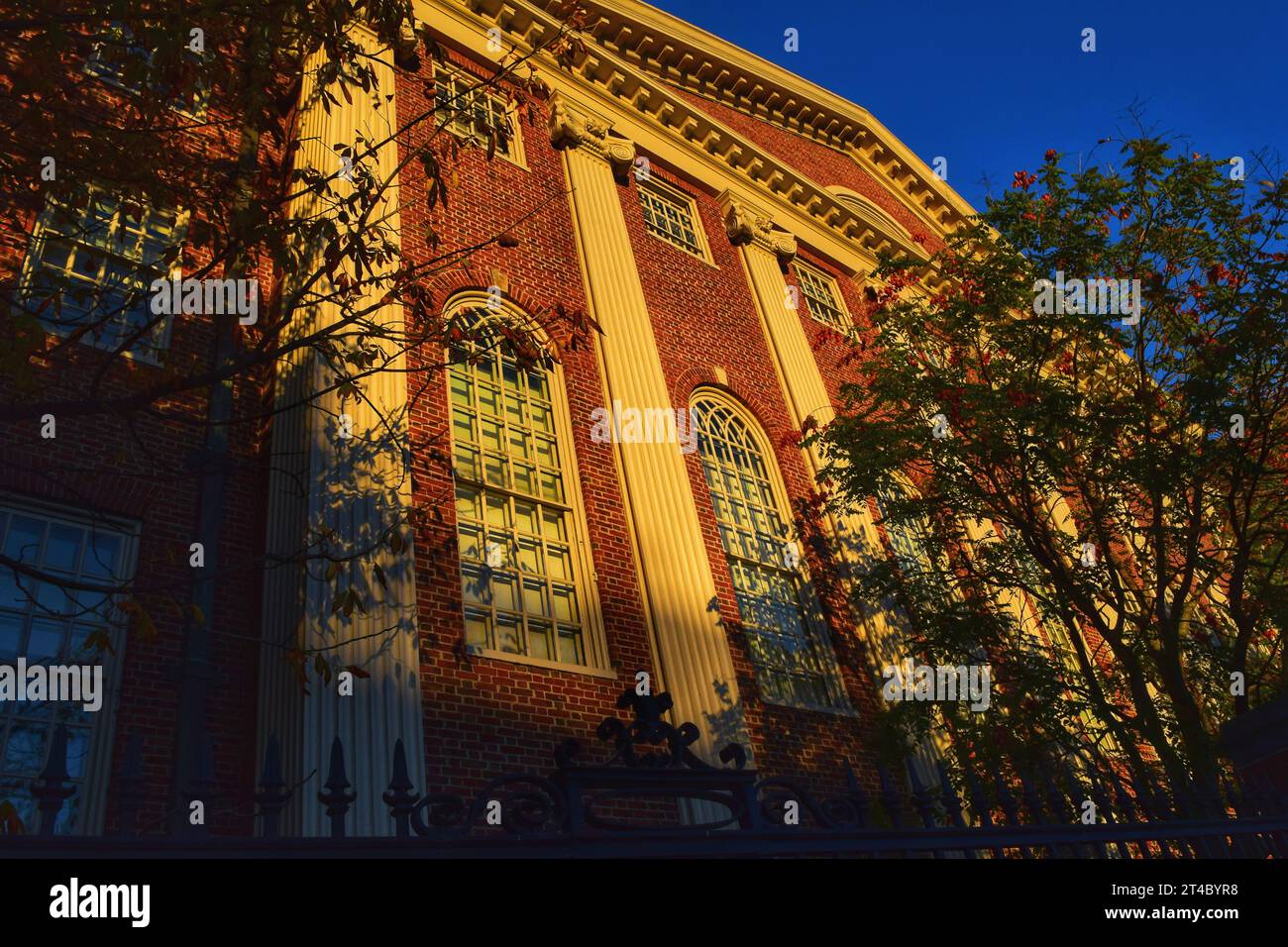 Discover the rich tapestry of America's architecture with a 