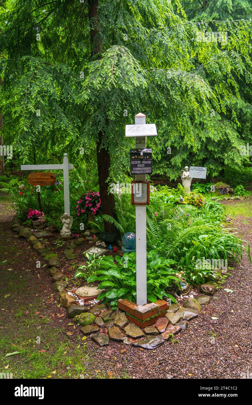 The Lily Dale Assembly in New York State Stock Photo Alamy