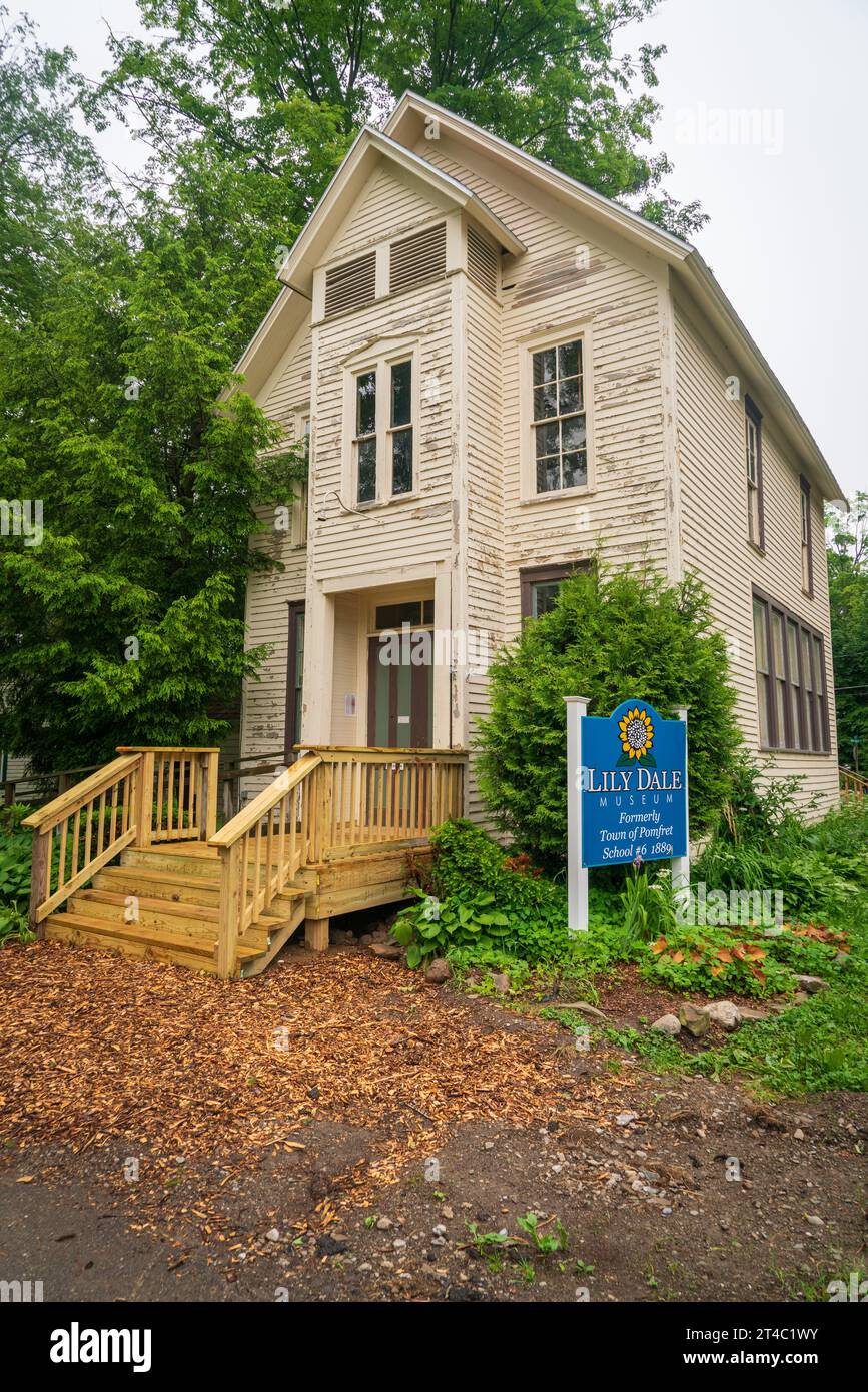 The Lily Dale Assembly in New York State Stock Photo Alamy