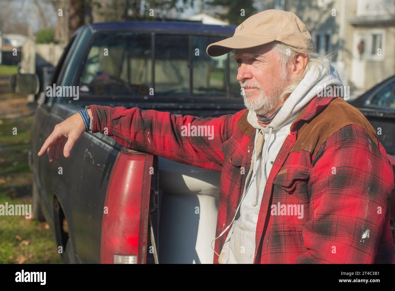 White Rural Guy White truck stands on hi-res stock photography and images - Alamy