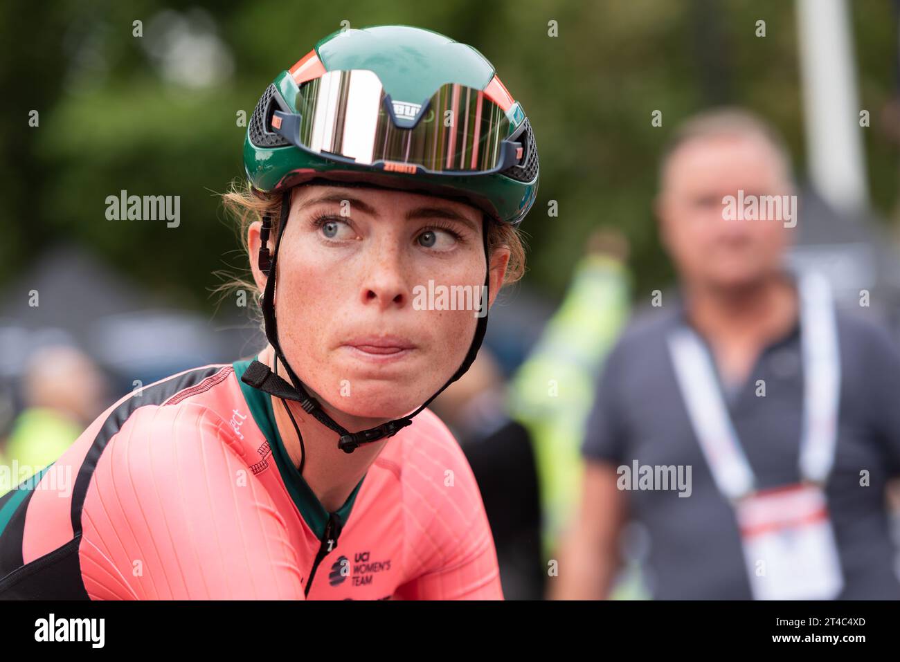 Demi Vollering of team Parkhotel Valkenburg before racing in the