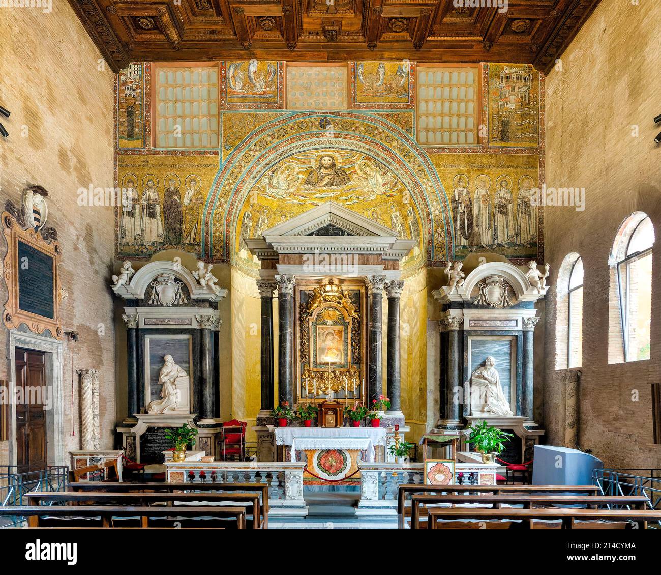 Interior of the Lateran Baptistery, Rome, Italy Stock Photo - Alamy
