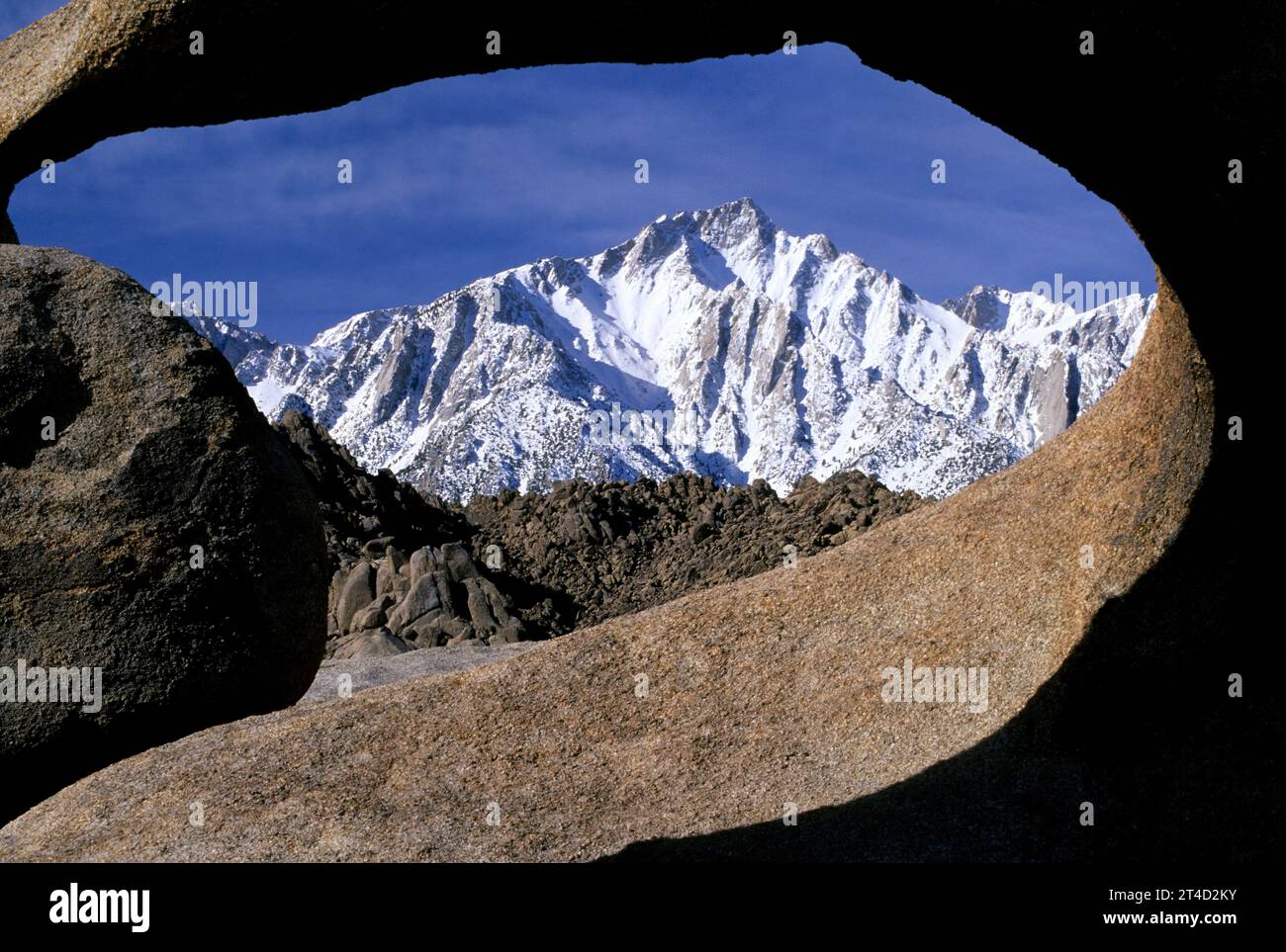 Arch to Lone Pine Peak Alabama - Arch To Lone Pine Peak Alabama Hills Recreation Area Bishop District Bureau Of Land Management California 2T4D2KY