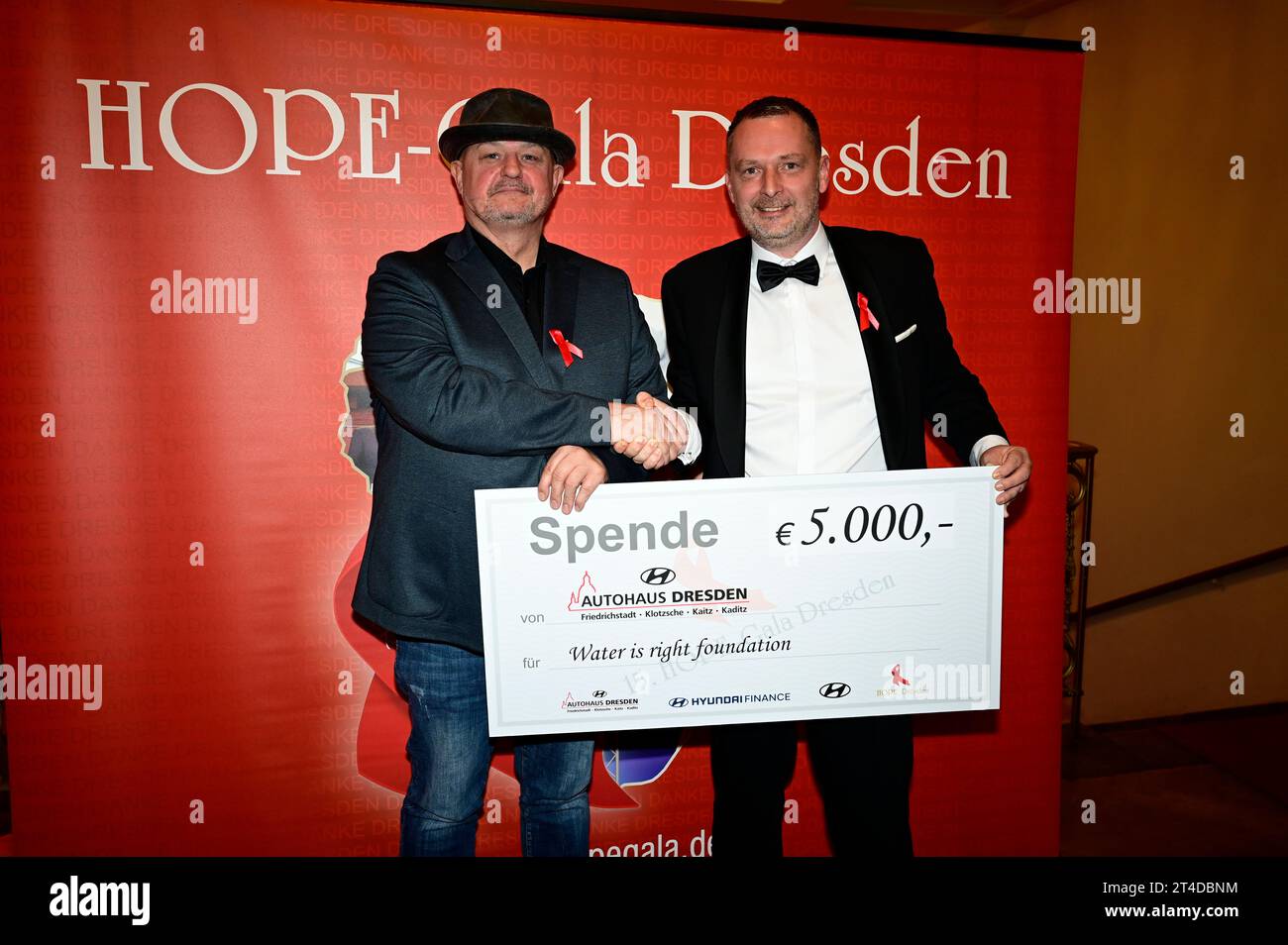 Rolf Stahlhofen und Christian Schleicher bei der 15. Hope Gala 2023 im Schauspielhaus. Dresden, 28.10.2023 Stock Photo