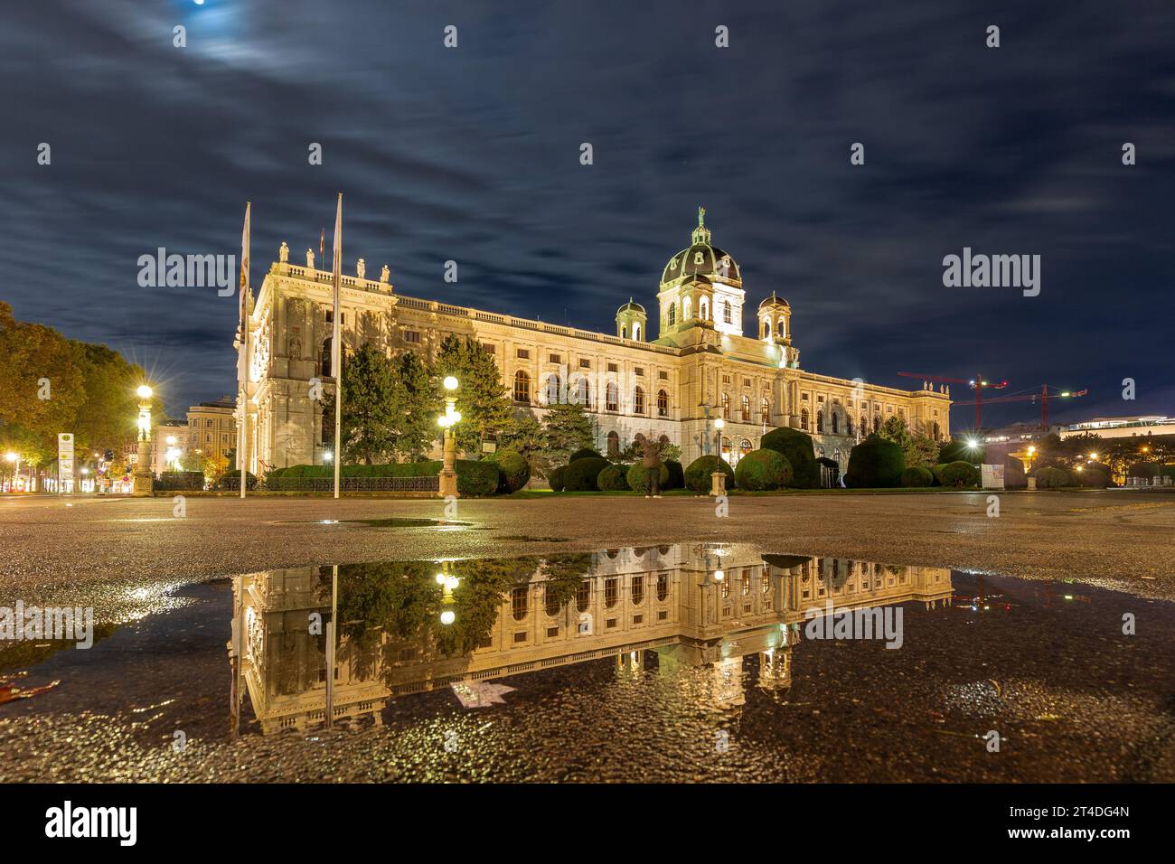 Kunsthistorisches Museum is an art museum in Vienna located on Ring ...