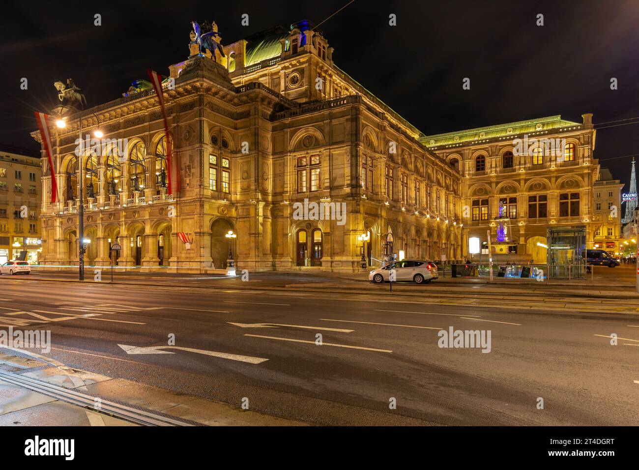 The Vienna State Opera, a 1709-seat  venue and the first major building on the Vienna Ring Road it host operas, ballets, balls and orchestra performan Stock Photo