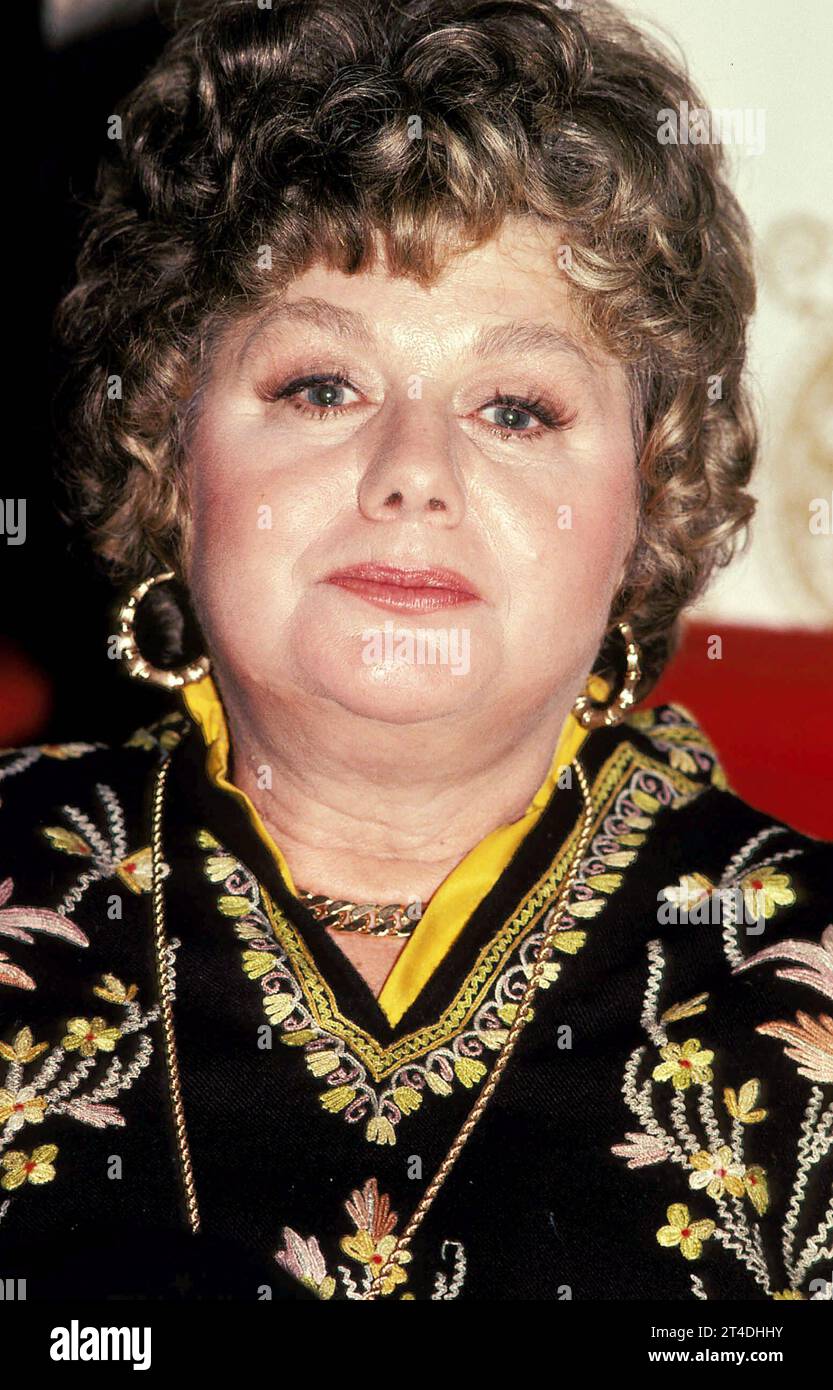 Shelley winters portrait hi-res stock photography and images - Alamy