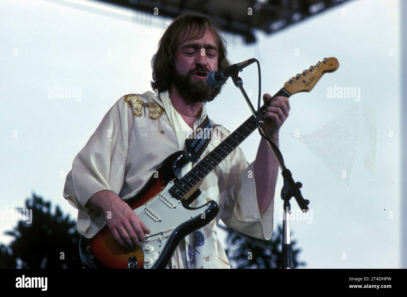 DAVE MASON ;David Thomas Mason (born 10 May 1946); English singer-songwriter and guitarist from Worcester, who first found fame with the rock band Traffic Performing Live ; March 1978 ;   Credit: Lynn Mcafee / Performing Arts Images www.performingartsimages.com Stock Photo