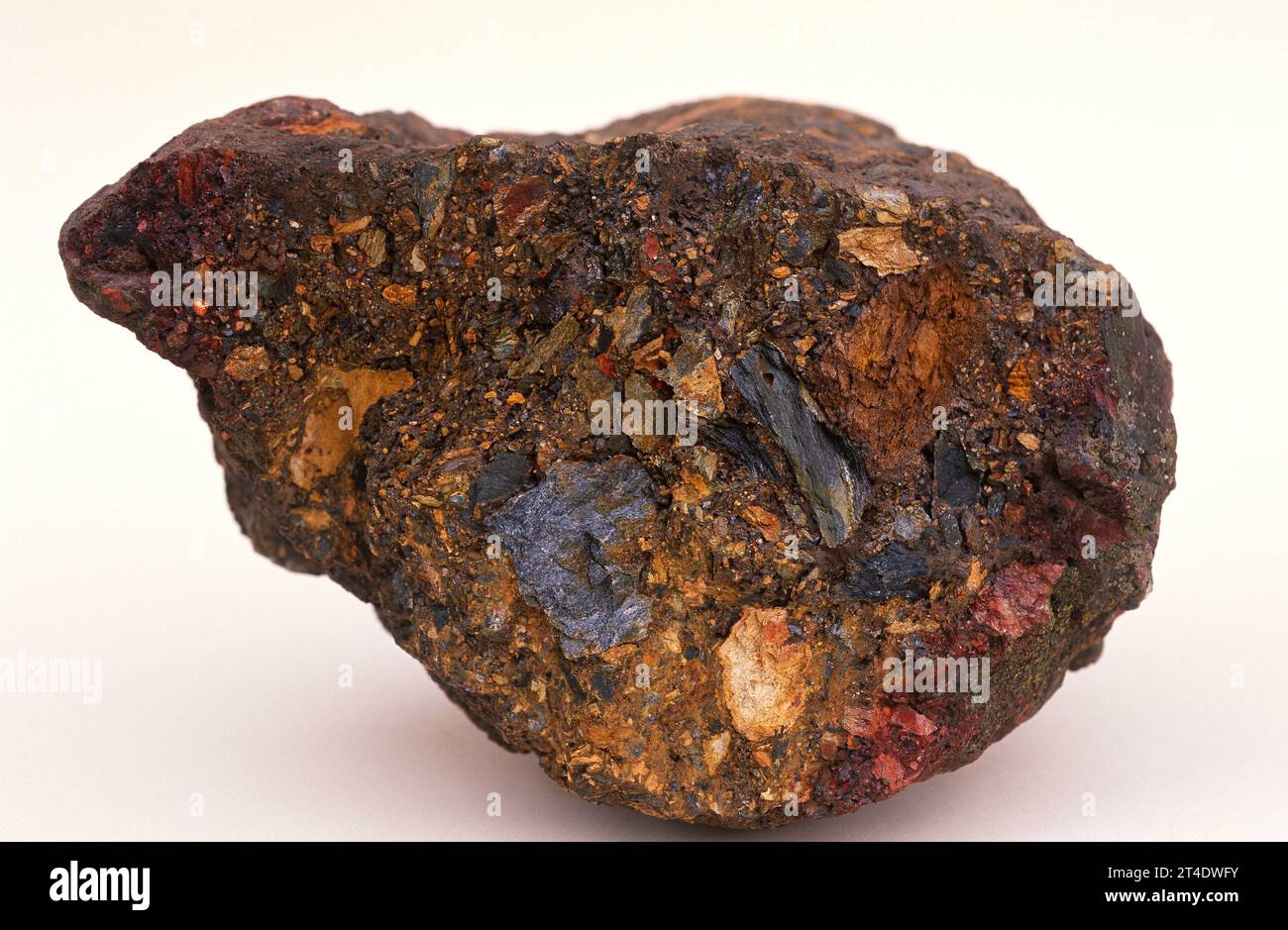 Iron oxide rock hi-res stock photography and images - Alamy