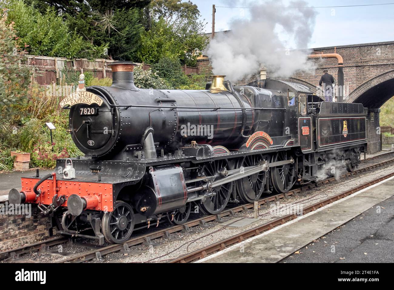 Steam trains UK heritage railway, No 7820, Dinmore Manor, Cheltenham Spa Express, Toddington GWR, Winchcombe,  Gloucestershire, England. Stock Photo