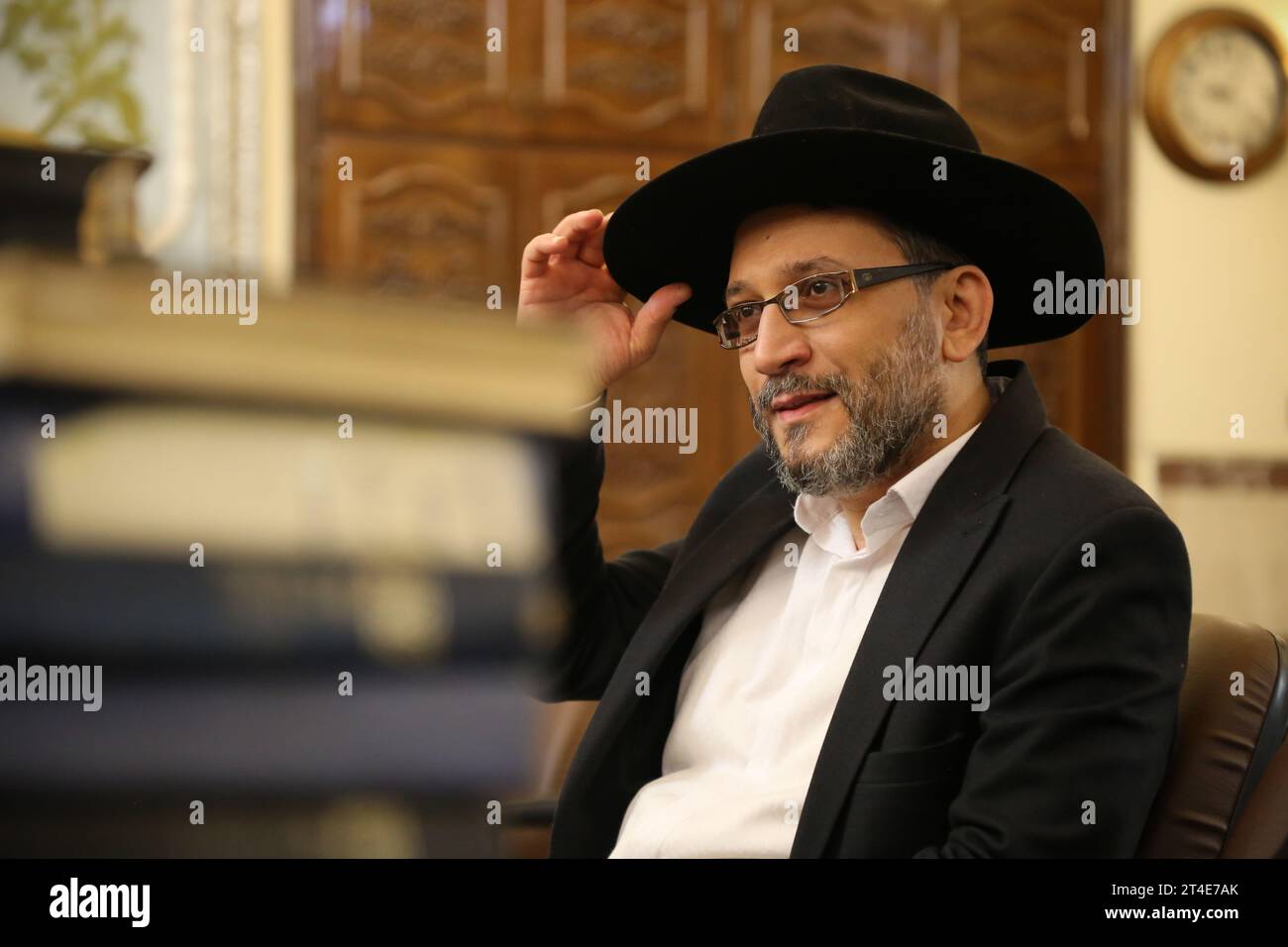 Tehran, Iran. 30th Oct, 2023. An Iranian Jewish Rabbis attends an anti ...