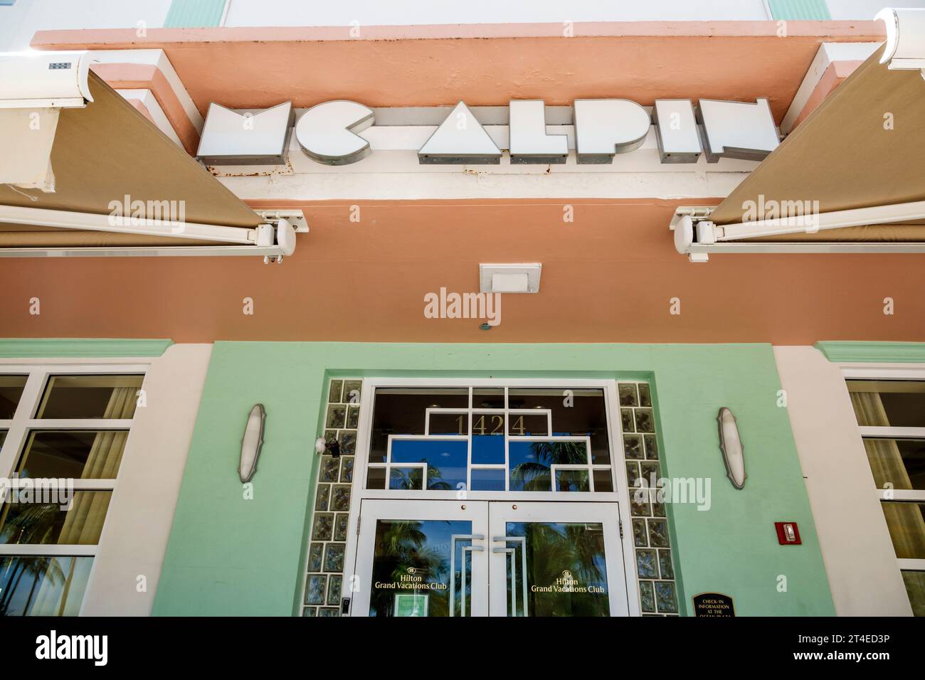 Miami Beach Florida,outside exterior,building front entrance hotel,Ocean Drive Hilton Grand Vacations Club McAlpin Ocean Plaza Miami sign,Art Deco sty Stock Photo