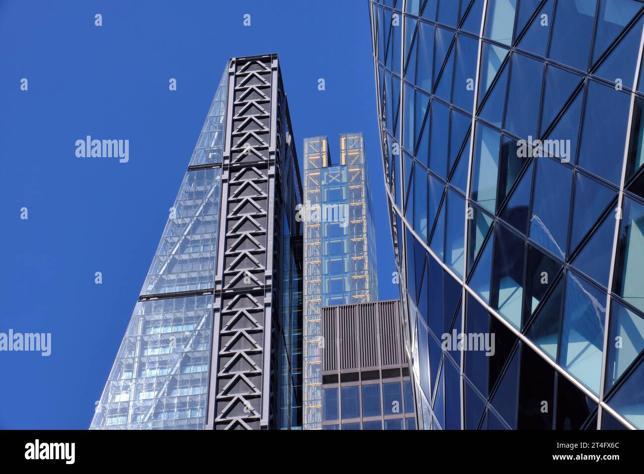 London: Modern Skyscrapers - Leadenhall Building (122 Leadenhall Street) and the Gherkin (20 St Mary Axe) in the City of London, England, UK Stock Photo
