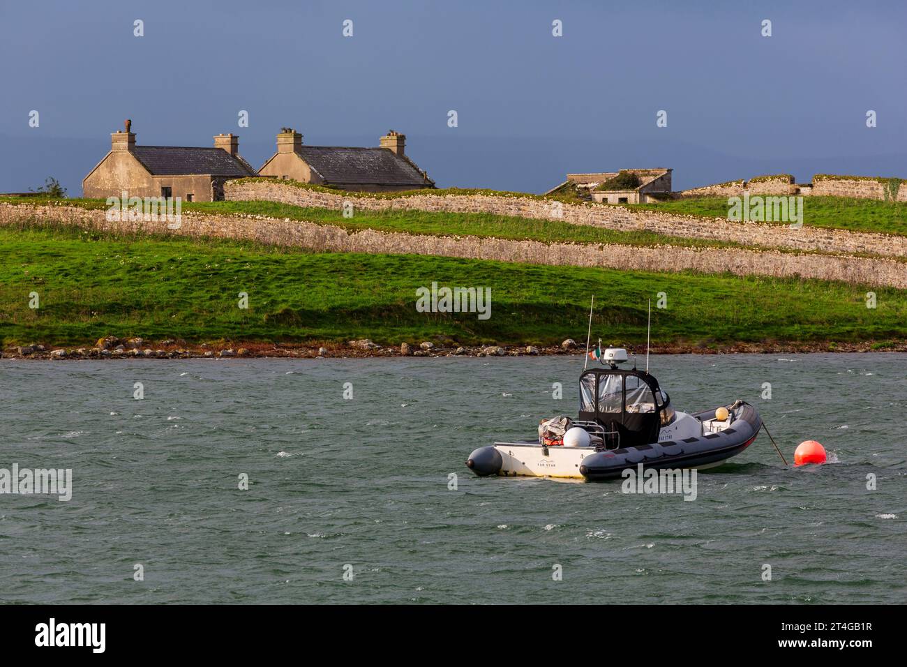 Oyster Island Lighthouse, Rosses Point, County Sligo, Ireland Stock ...