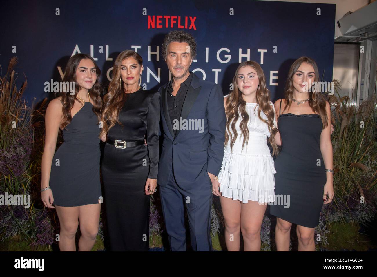 New York, United States. 30th Oct, 2023. Serena Levy (2L), Shawn Levy