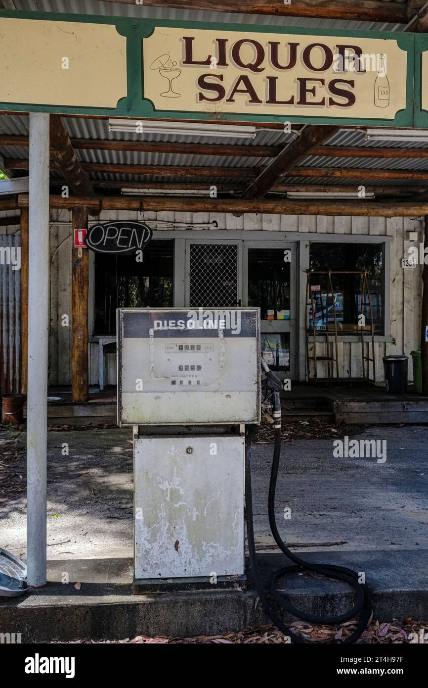 A closed down rural petrol station and store, Fitzroy Falls, New South Wales, Australia Stock Photo