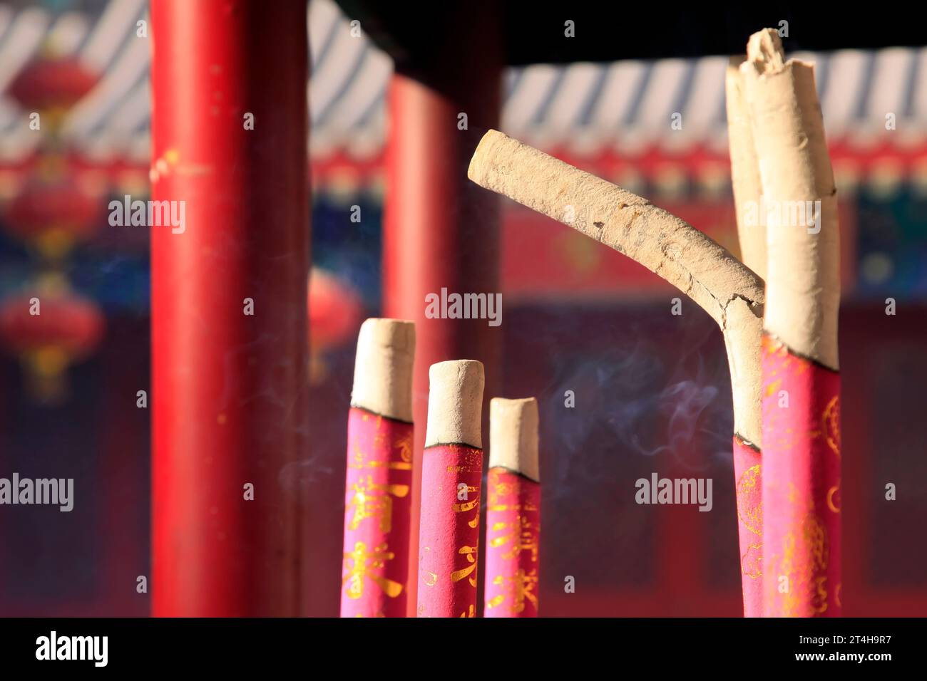 Incense in a temple hi-res stock photography and images - Alamy