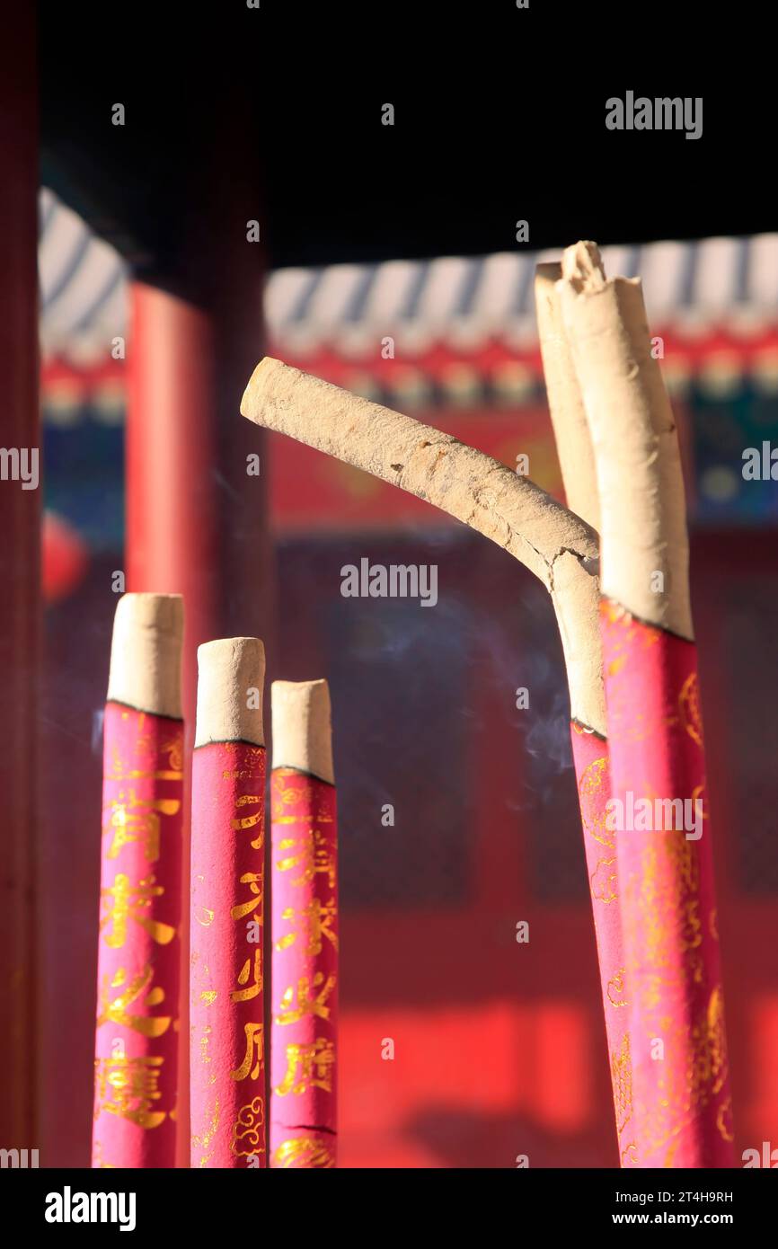 Incense sacrifice in temple hi-res stock photography and images - Alamy