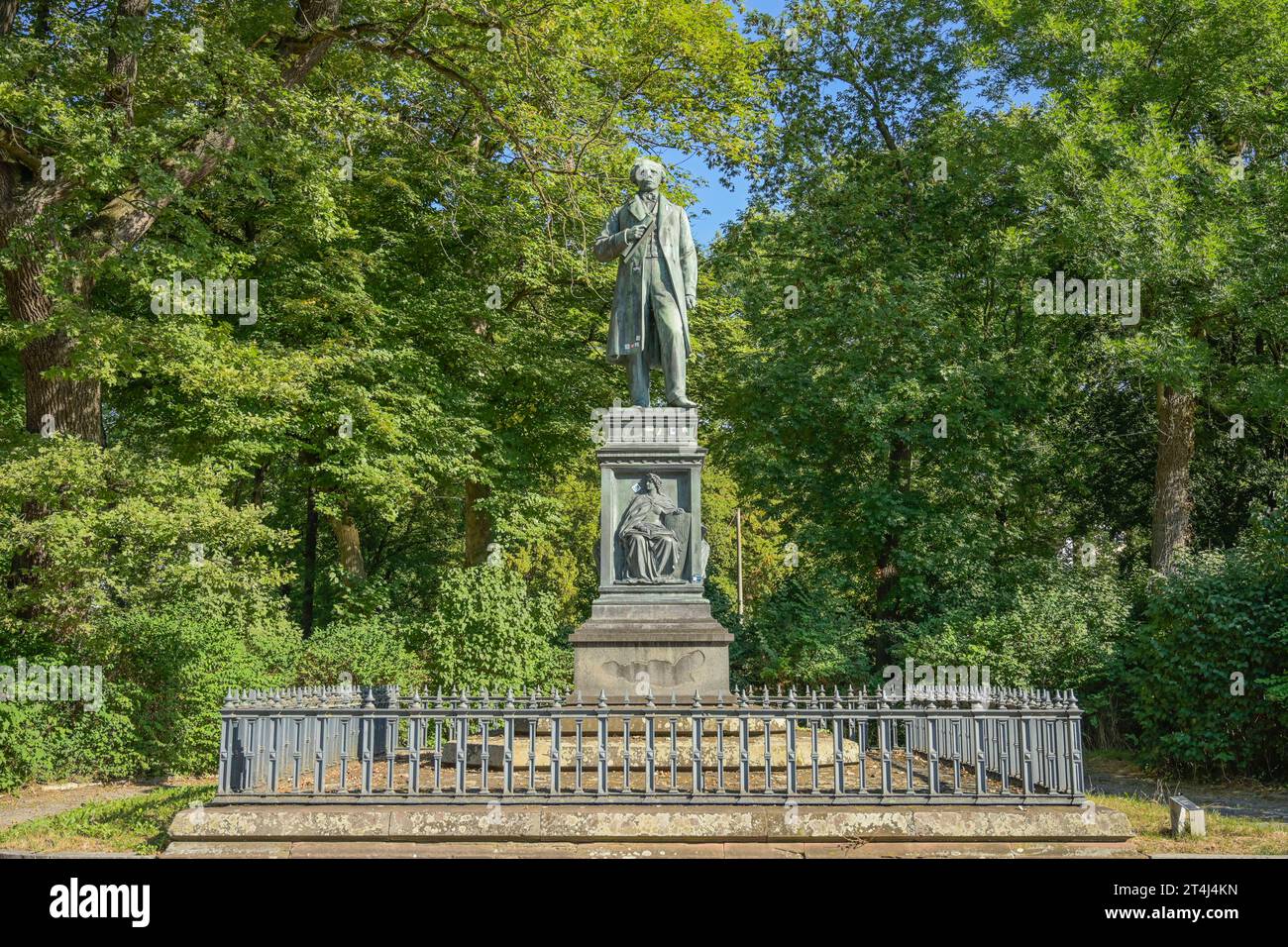 Uhlanddenkmal, Anlagenpark, Tübingen, BadenWürttemberg, Deutschland