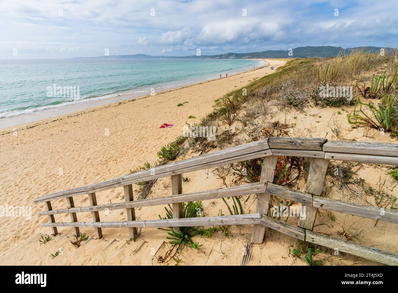 View of the extensive beach of La Lanzada, A Lanzada, in O Grove and Sanxenxo, Pontevedra, Galicia. Stock Photo