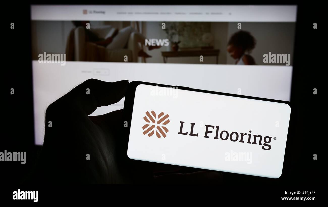 Ll Brand Logo Hi res Stock Photography And Images Alamy ll-brand-logo-hi-res-stock-photography-and-images-alamy