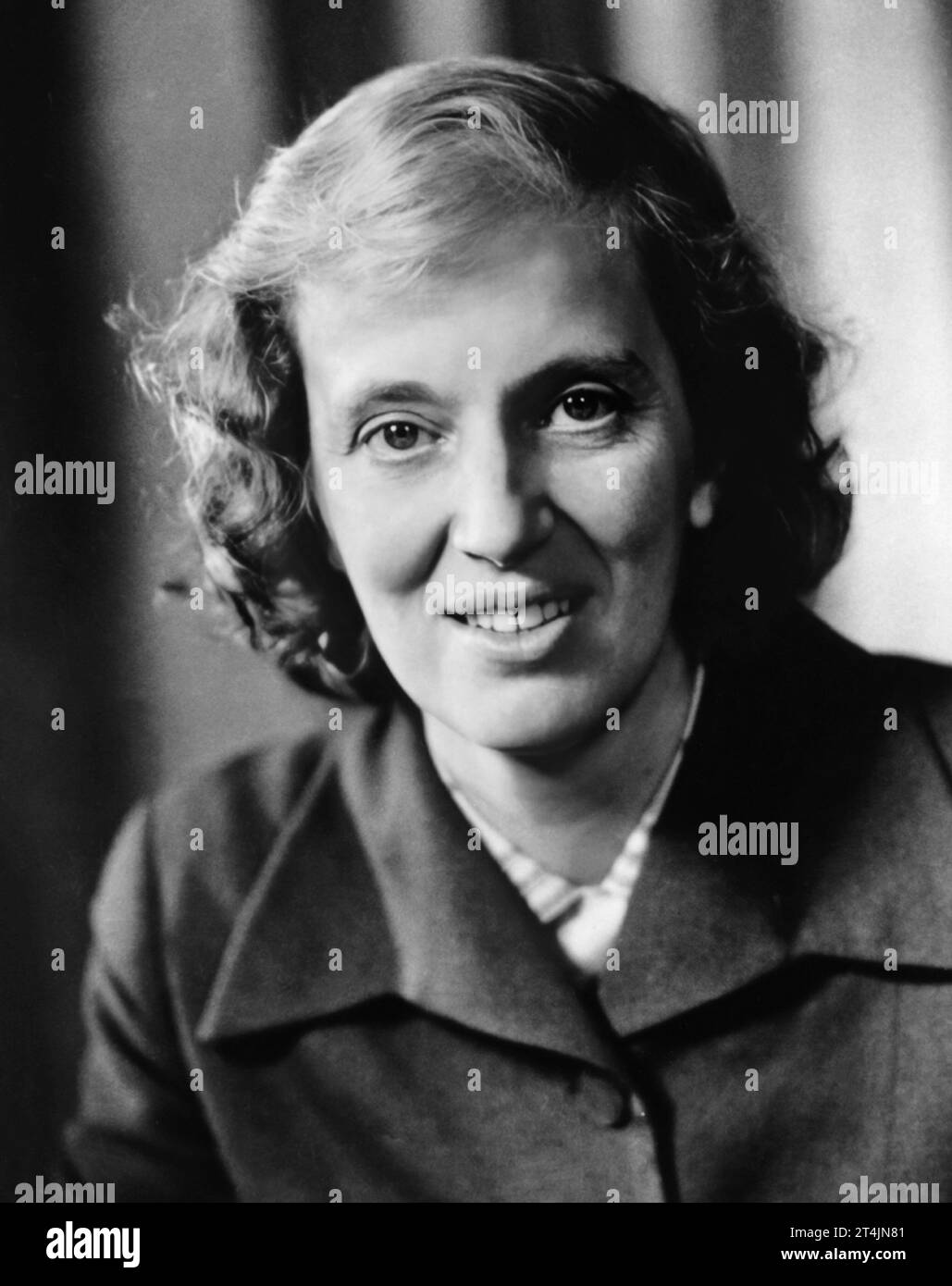 Dorothy Hodgkin. Portrait of the Nobel Prize-winning British chemist, Dorothy Mary Crowfoot Hodgkin  (née Crowfoot; 1910-1994) Stock Photo