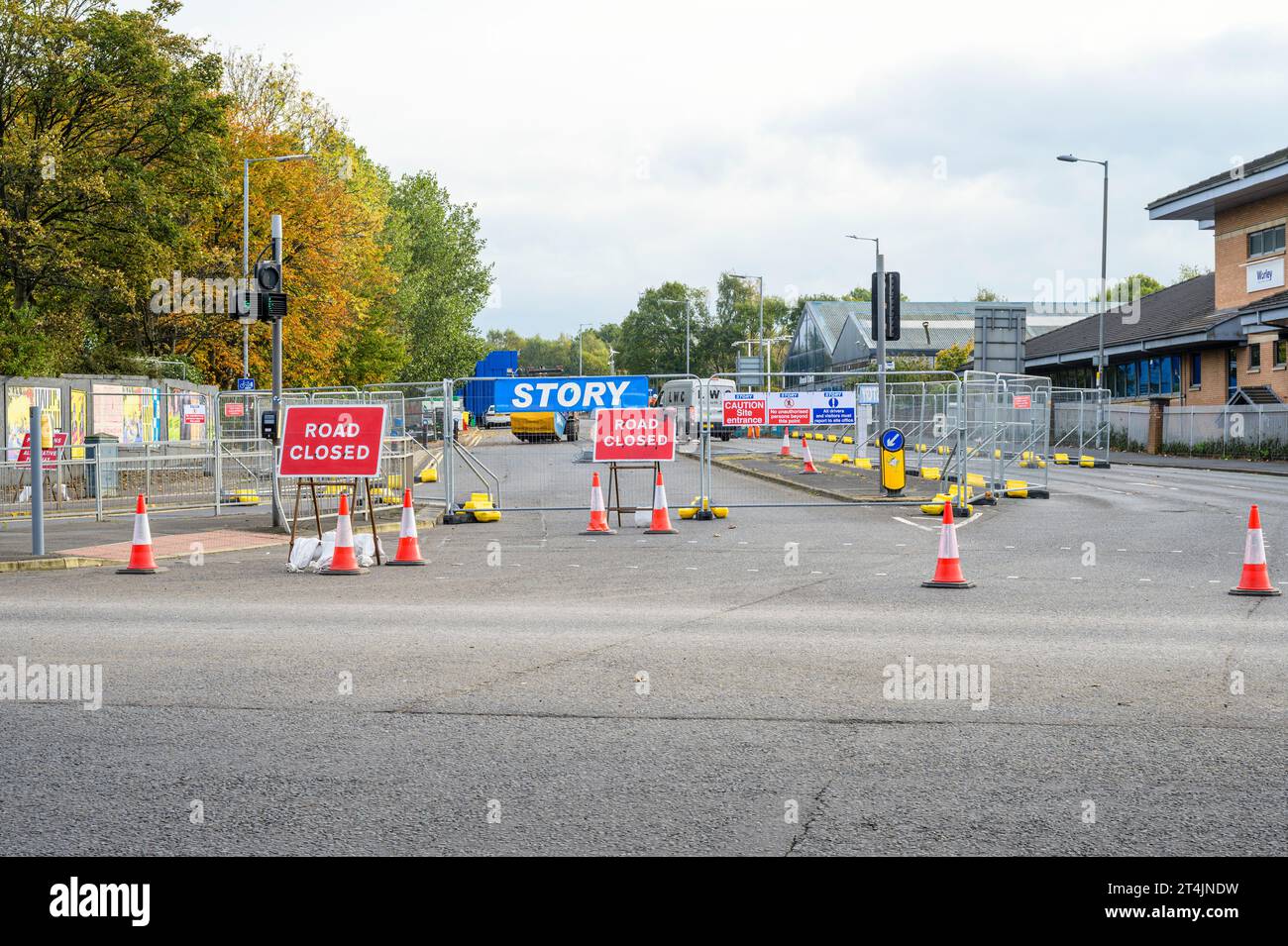 Road works on Shields Road, Glasgow, Scotland, UK, Europe Stock Photo