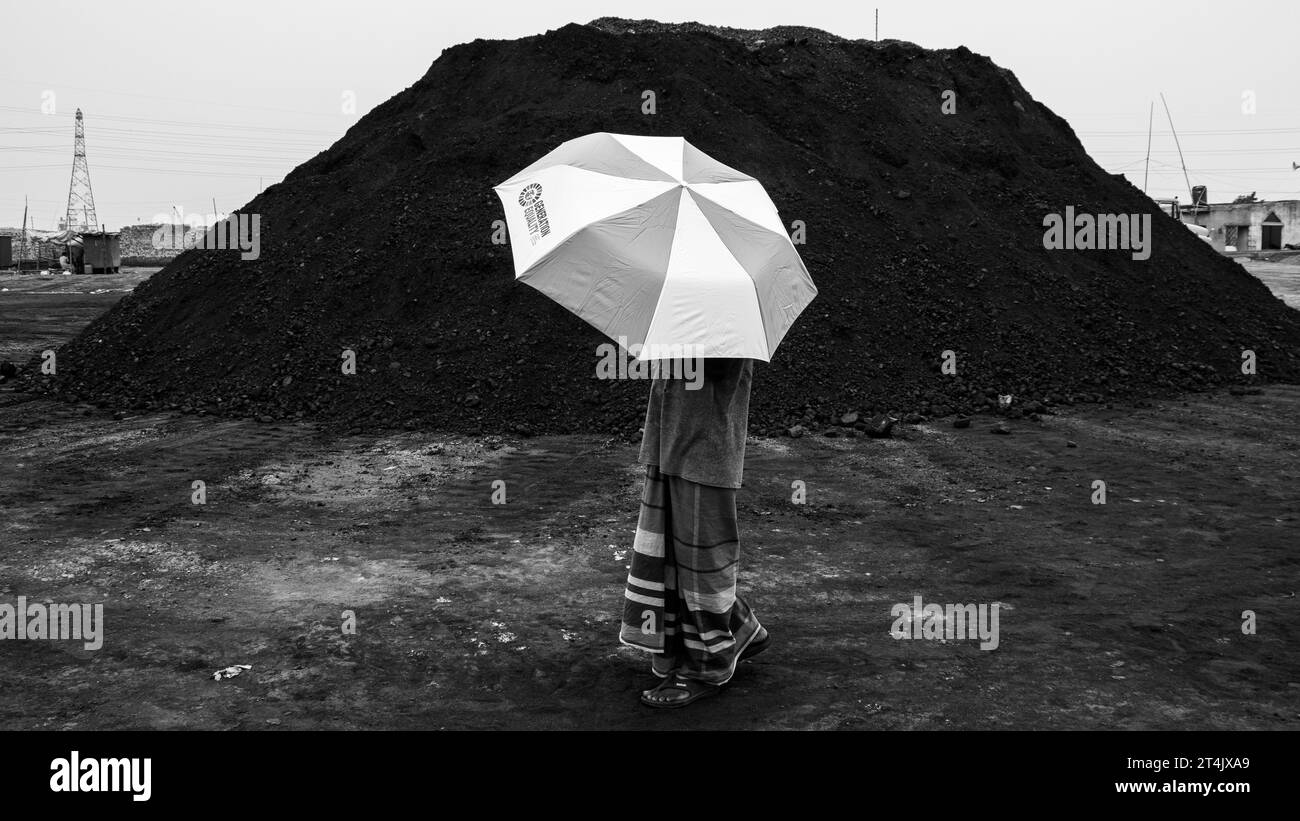 Largest coal business place in Bangladesh. This image was captured on May 29, 2022, from Gabtoli, Bangladesh Stock Photo